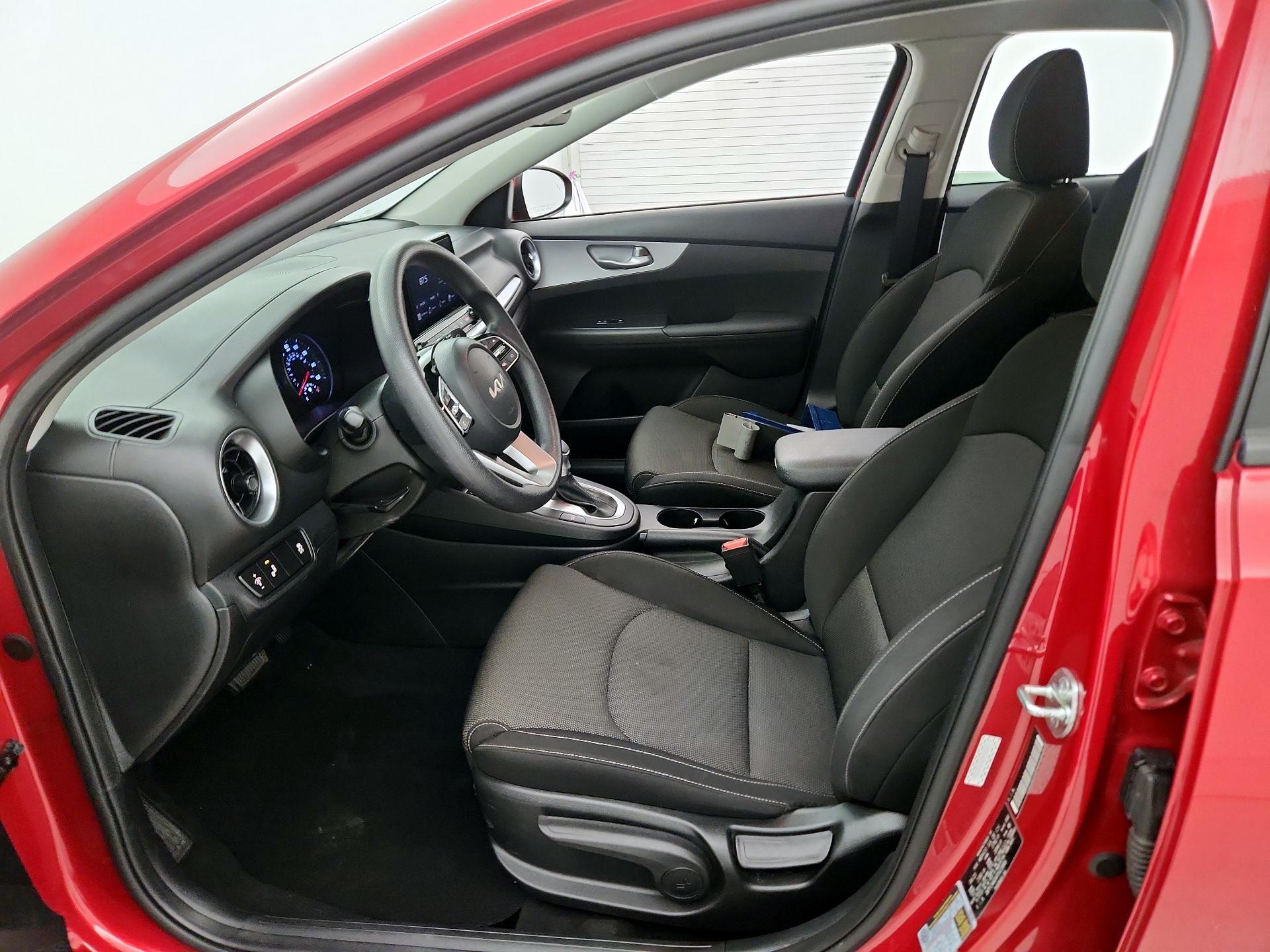 Thumbnail: 2023 Kia Forte - 11