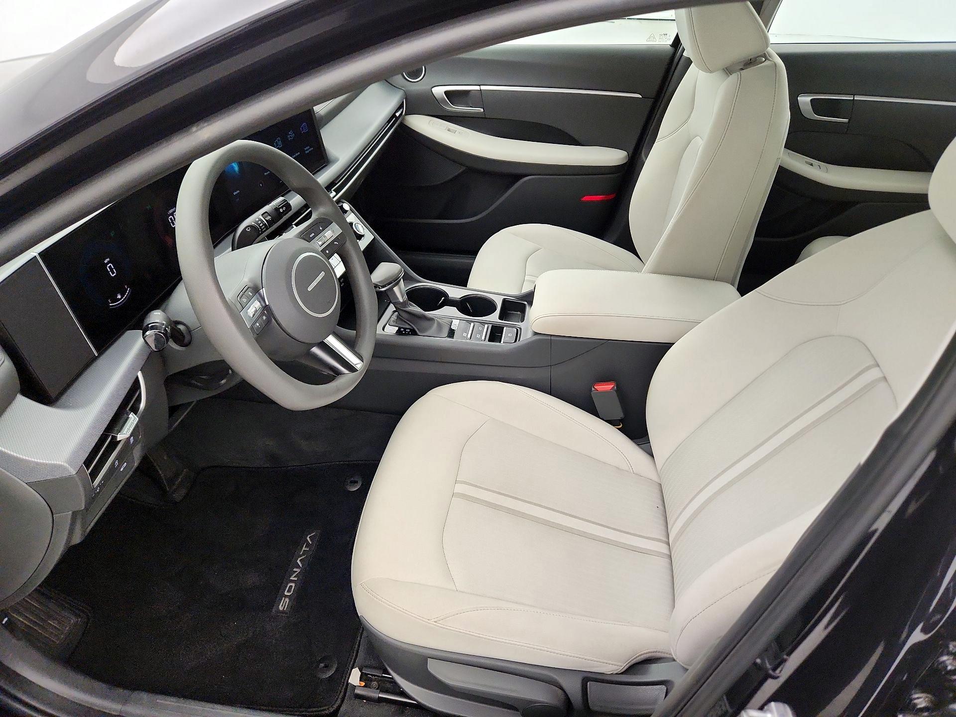 Thumbnail: 2025 Hyundai Sonata - 11