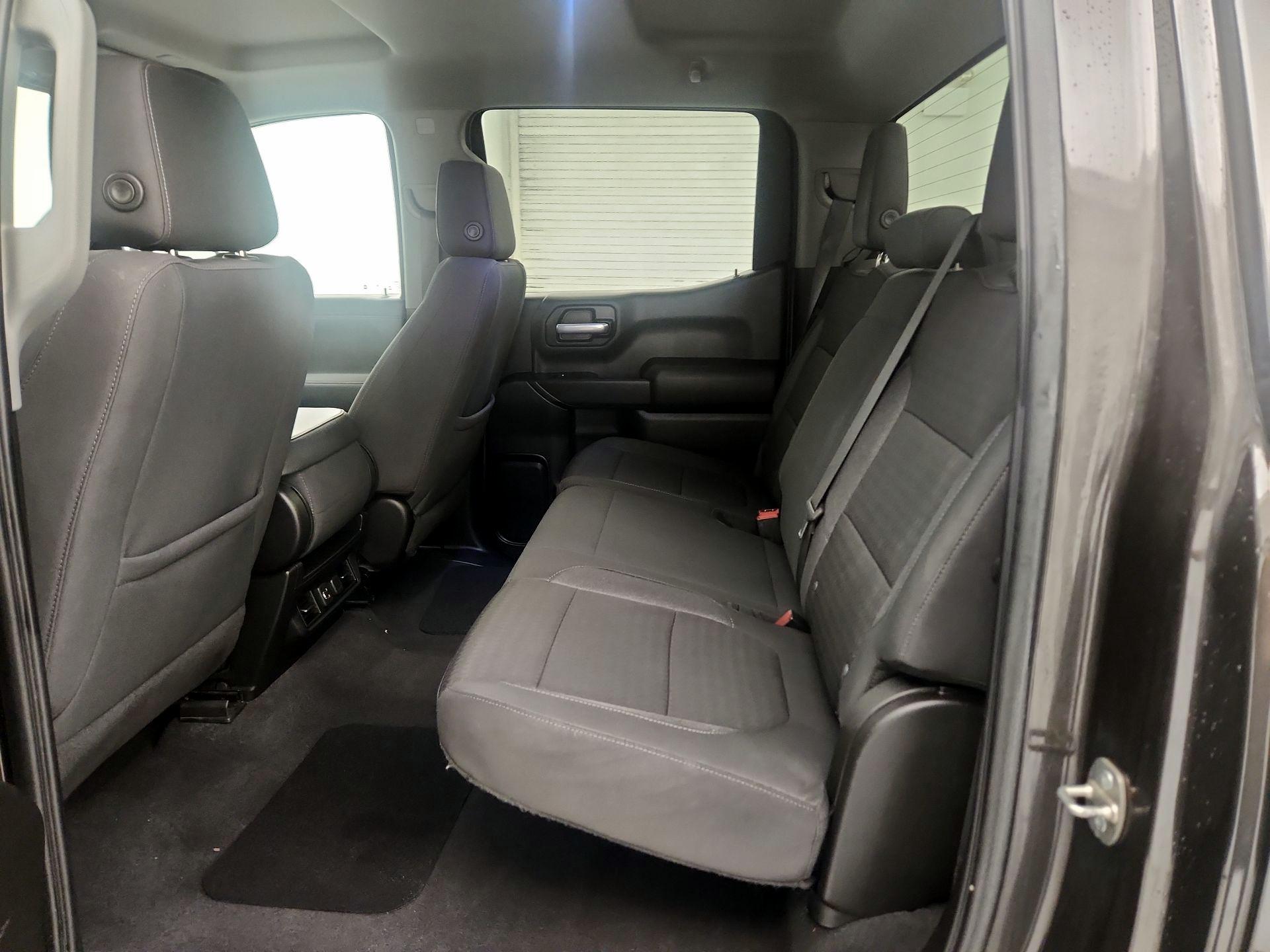 Thumbnail: 2021 Chevrolet Silverado 1500 - 19