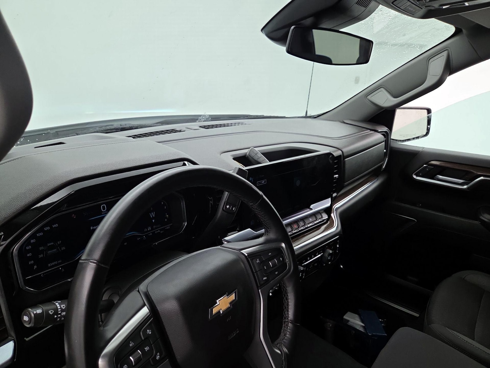 2023 Chevrolet Silverado 1500 LT - Photo 10
