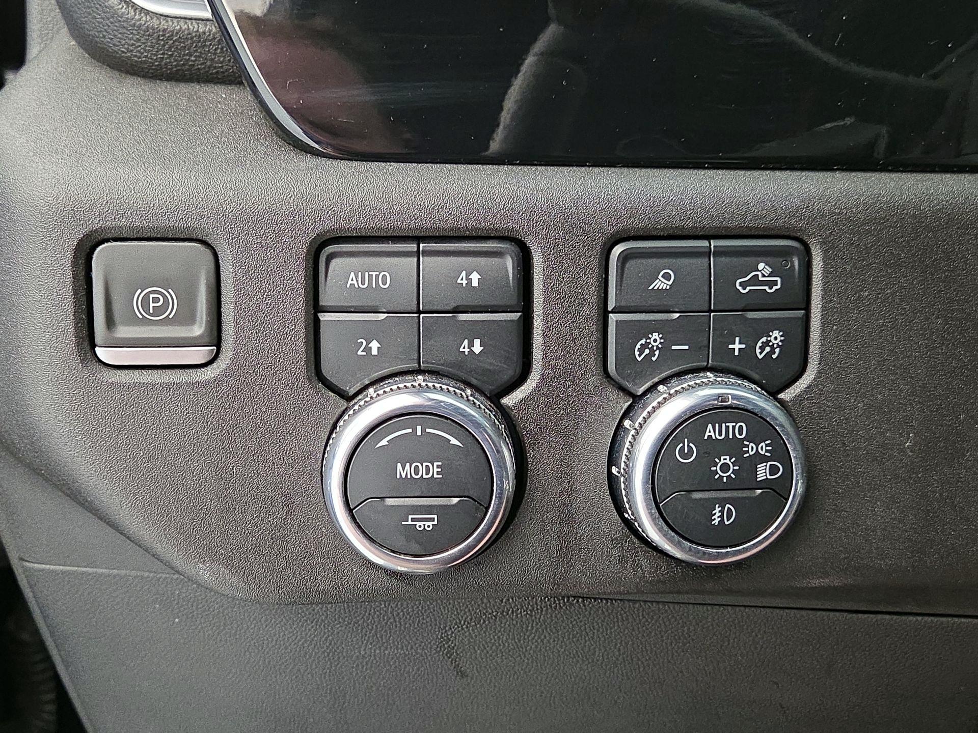 Thumbnail: 2023 GMC Sierra 1500 - 13