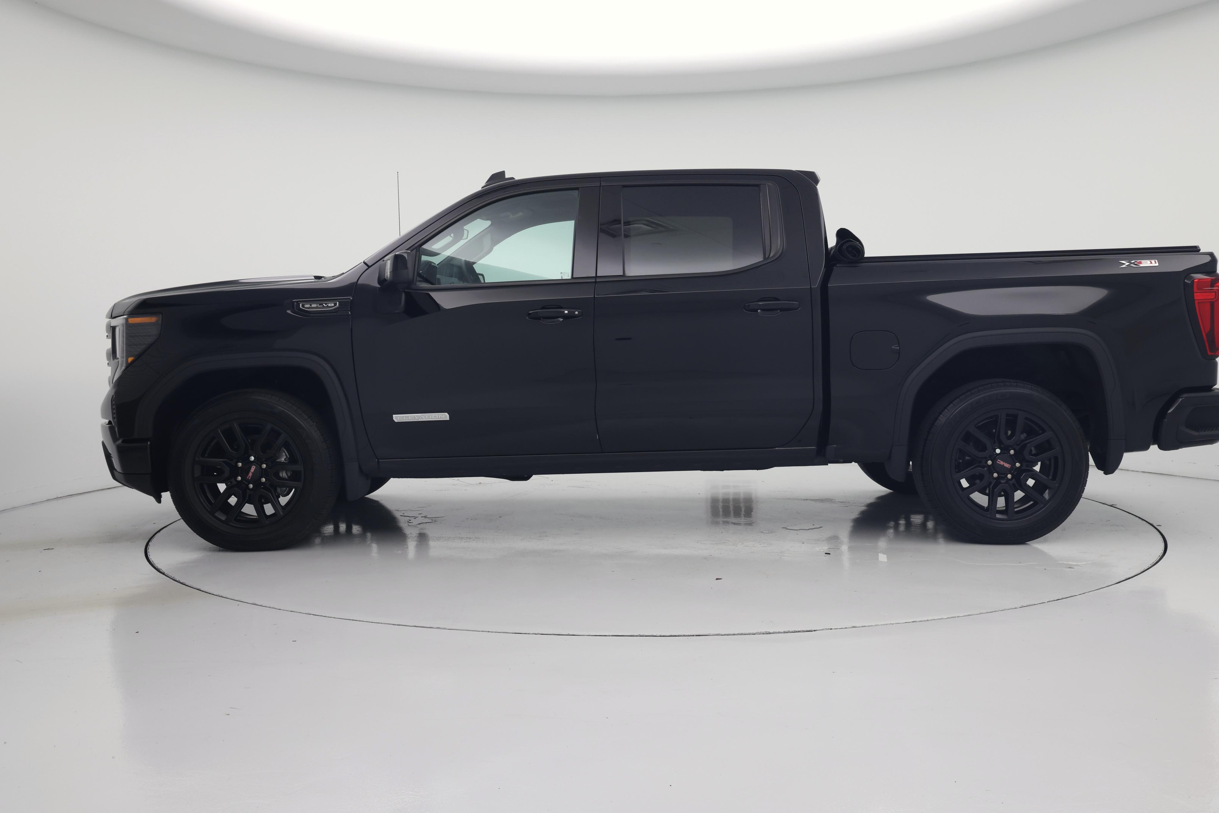 Thumbnail: 2023 GMC Sierra 1500 - 3