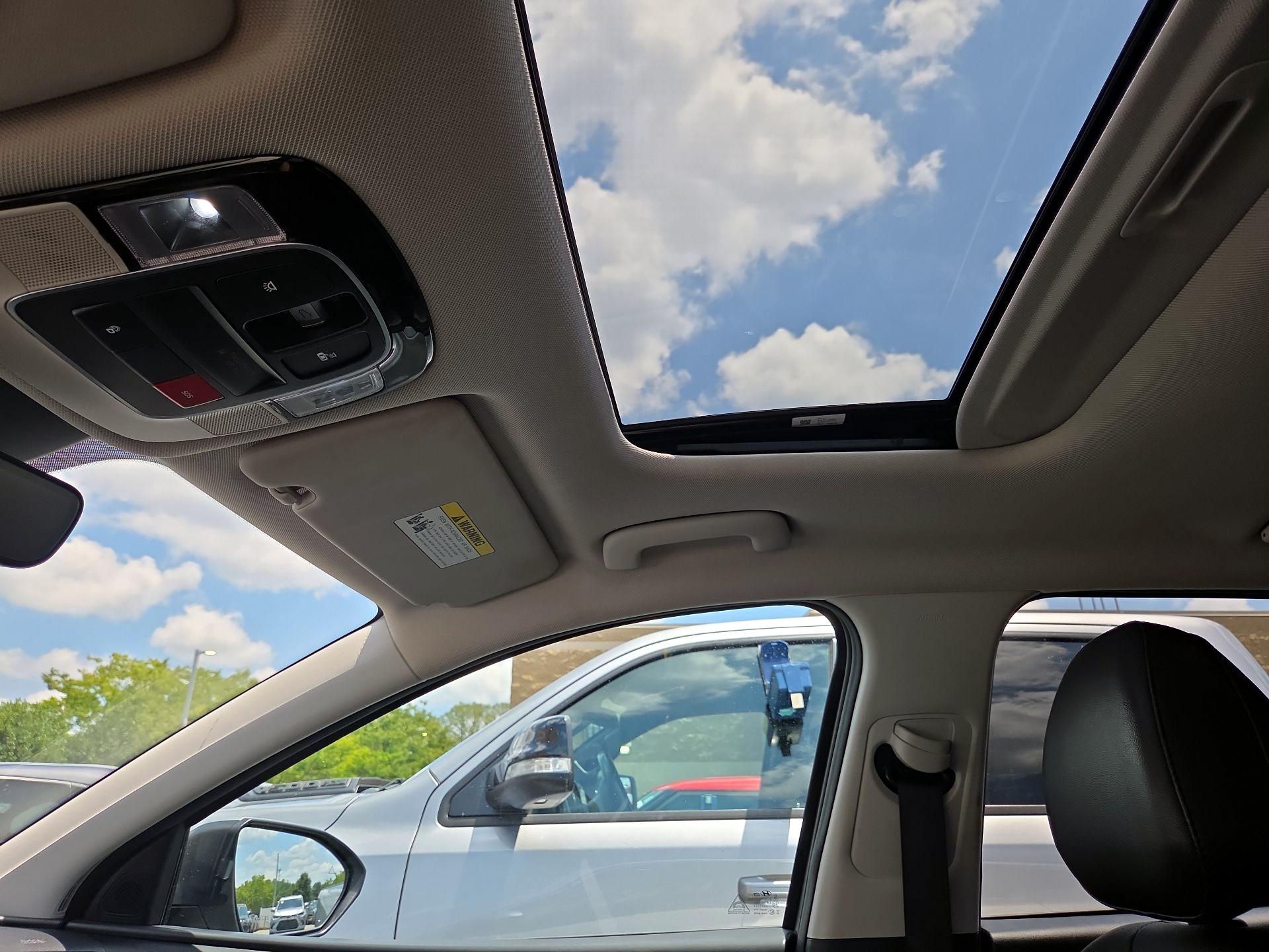 Thumbnail: 2023 Hyundai Tucson - 19