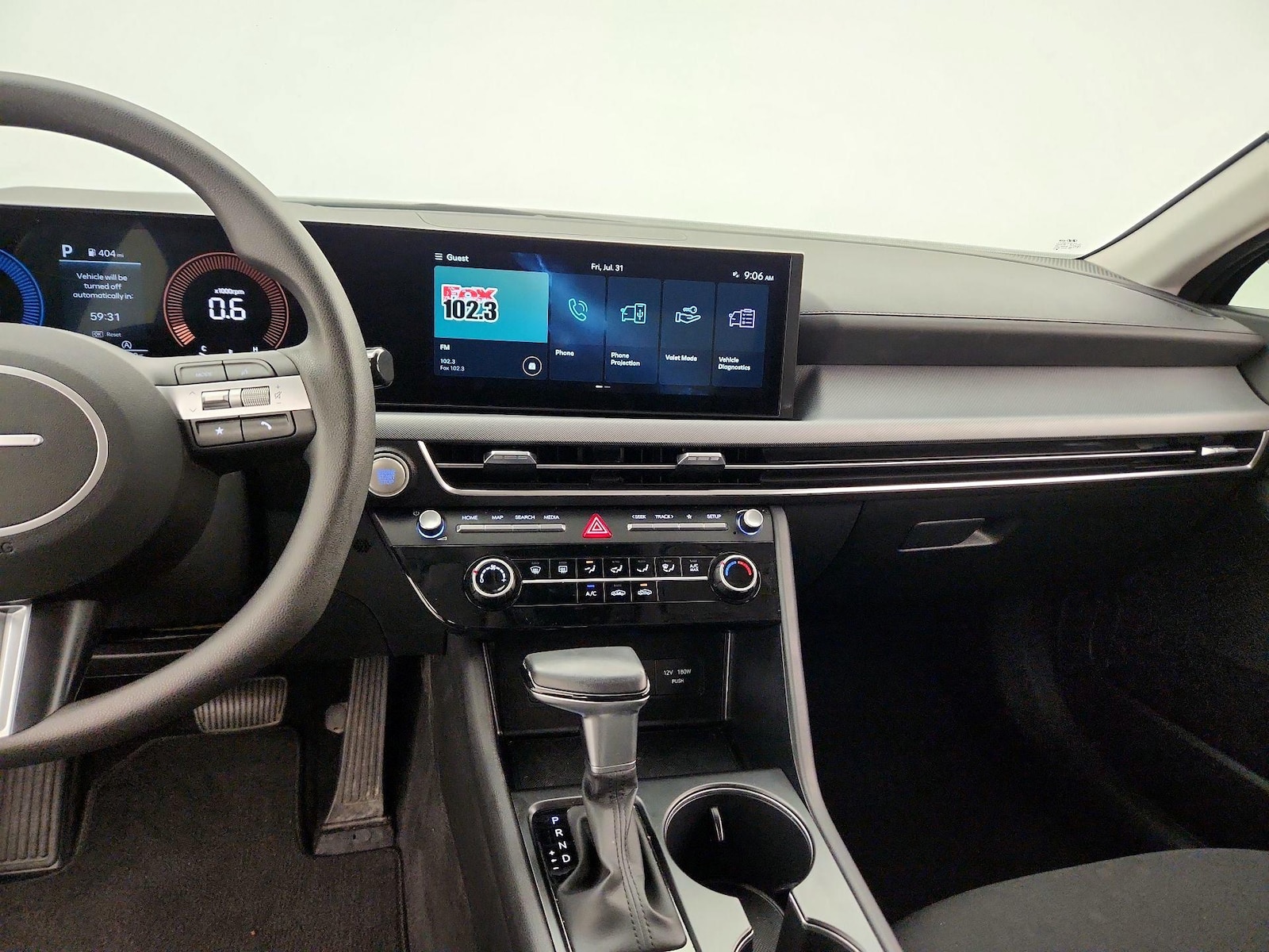 2025 Hyundai Sonata SE - Photo 10