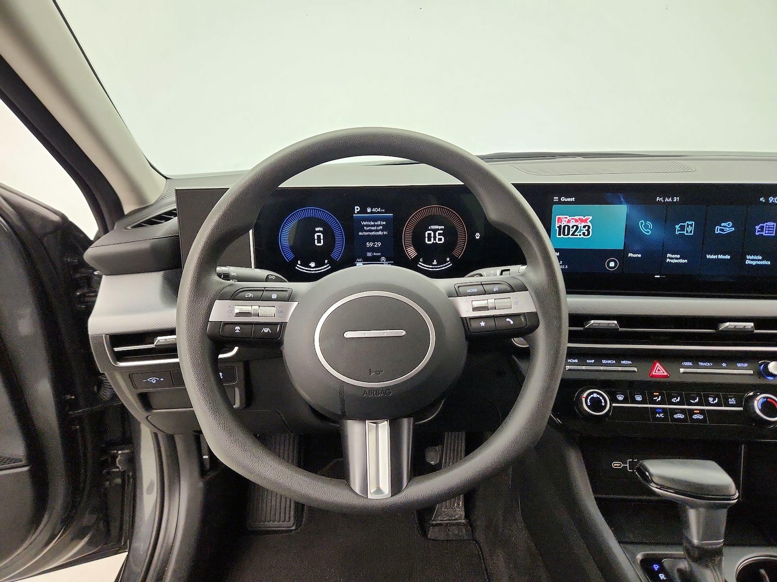 2025 Hyundai Sonata SE - Photo 11
