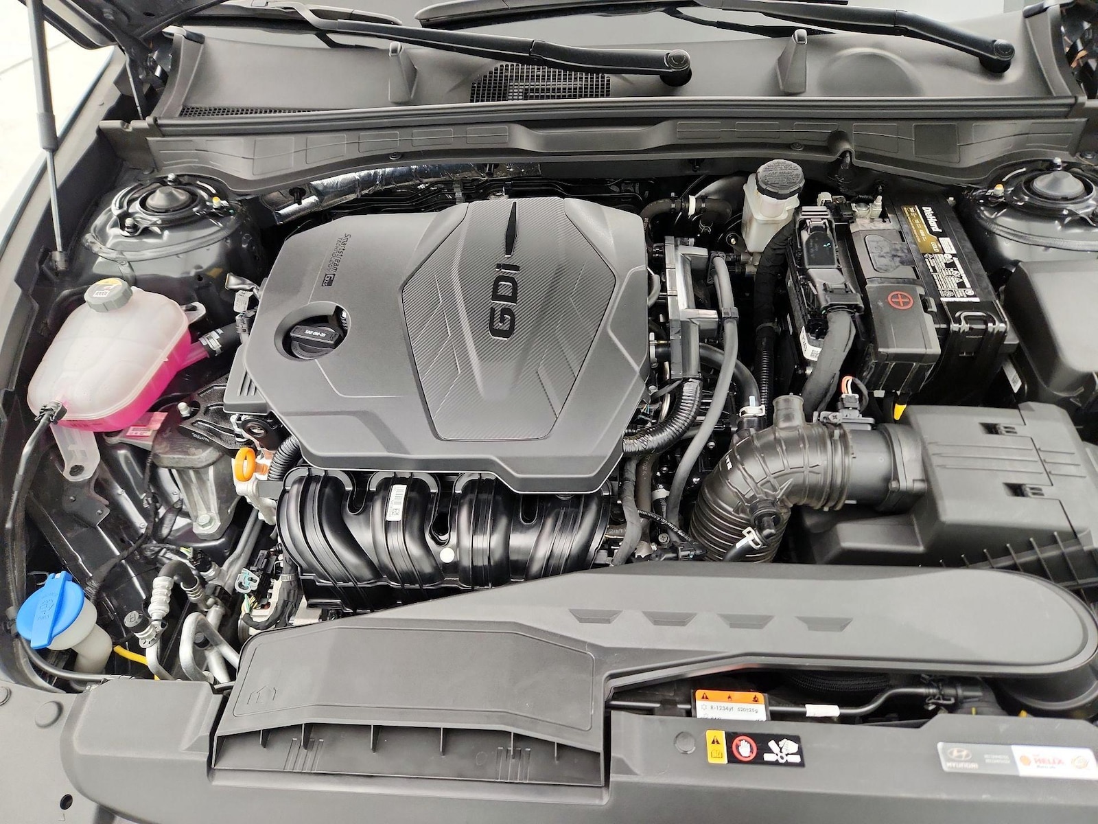 2025 Hyundai Sonata SE - Photo 22