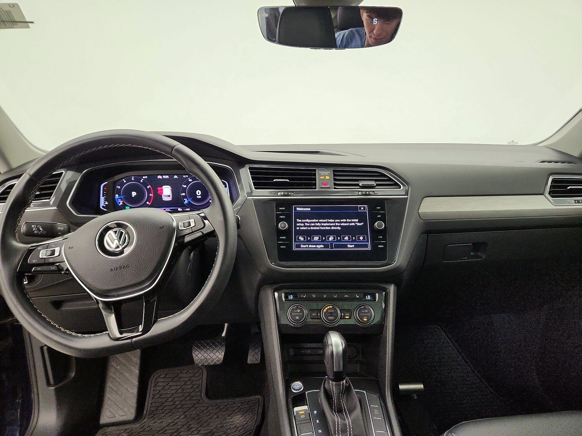 Thumbnail: 2021 Volkswagen Tiguan - 9
