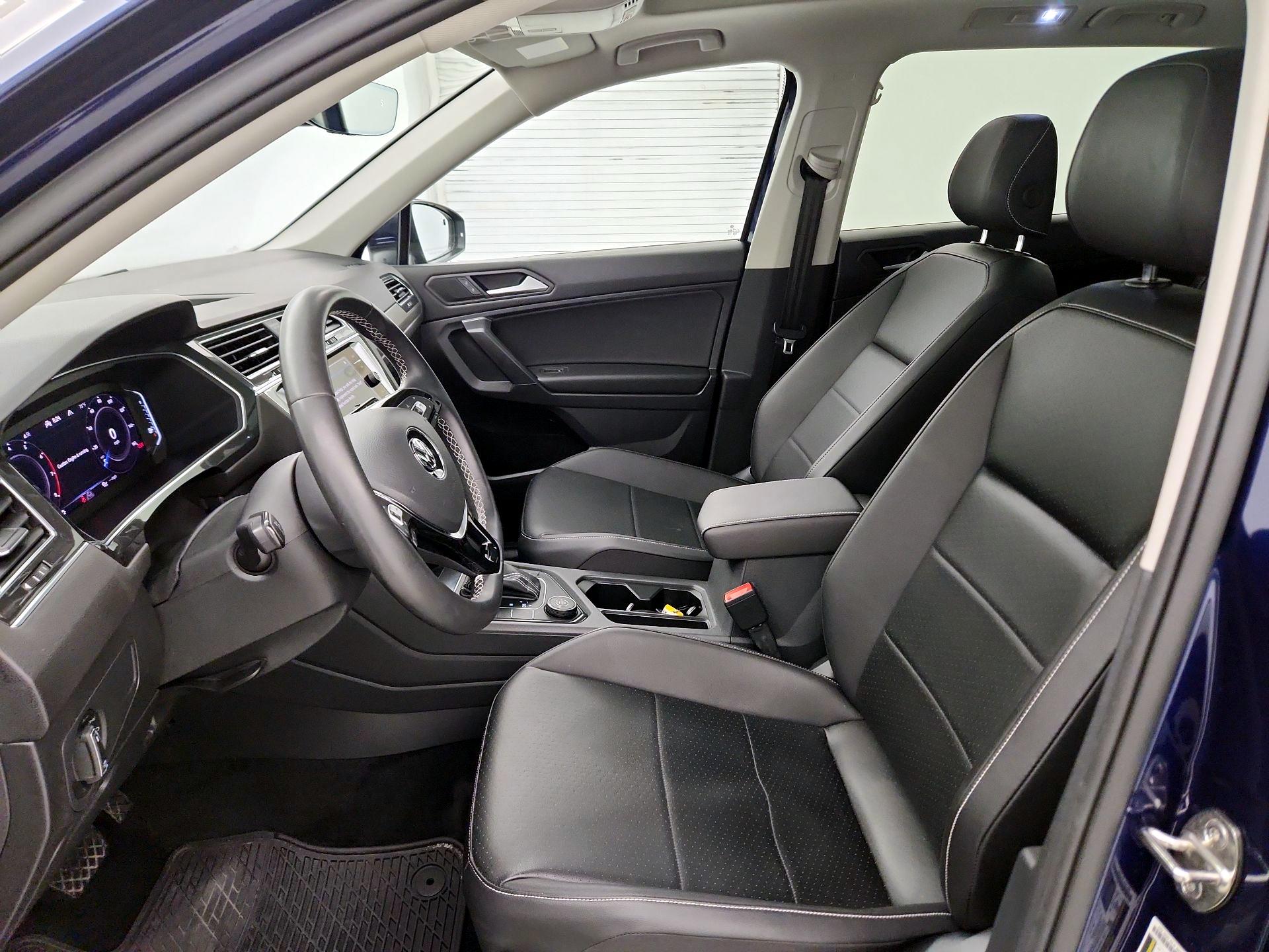 Thumbnail: 2021 Volkswagen Tiguan - 11