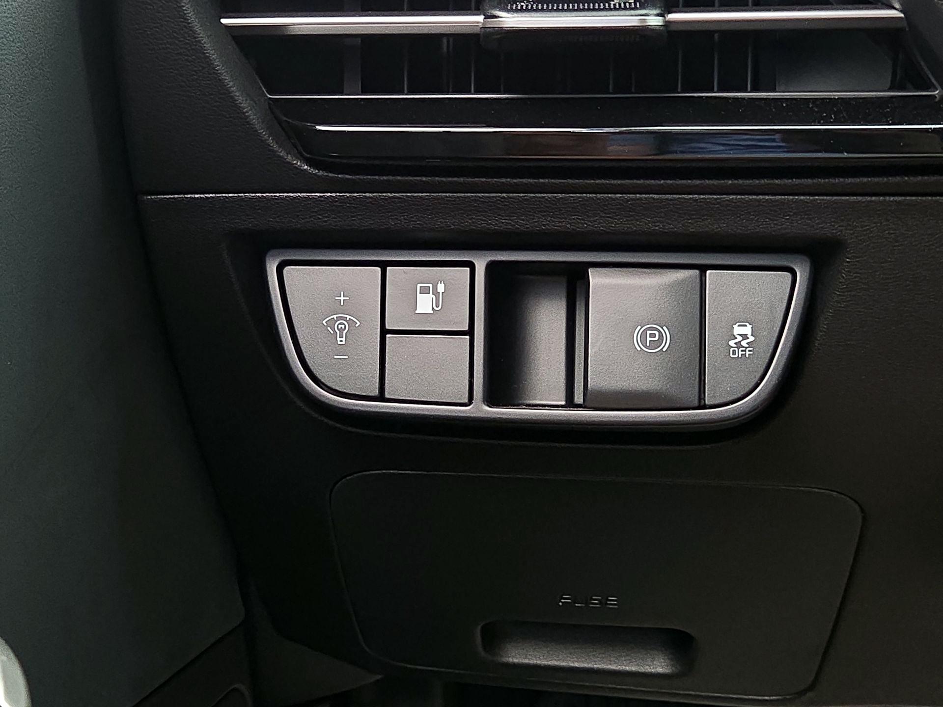 Thumbnail: 2024 Kia EV6 - 13
