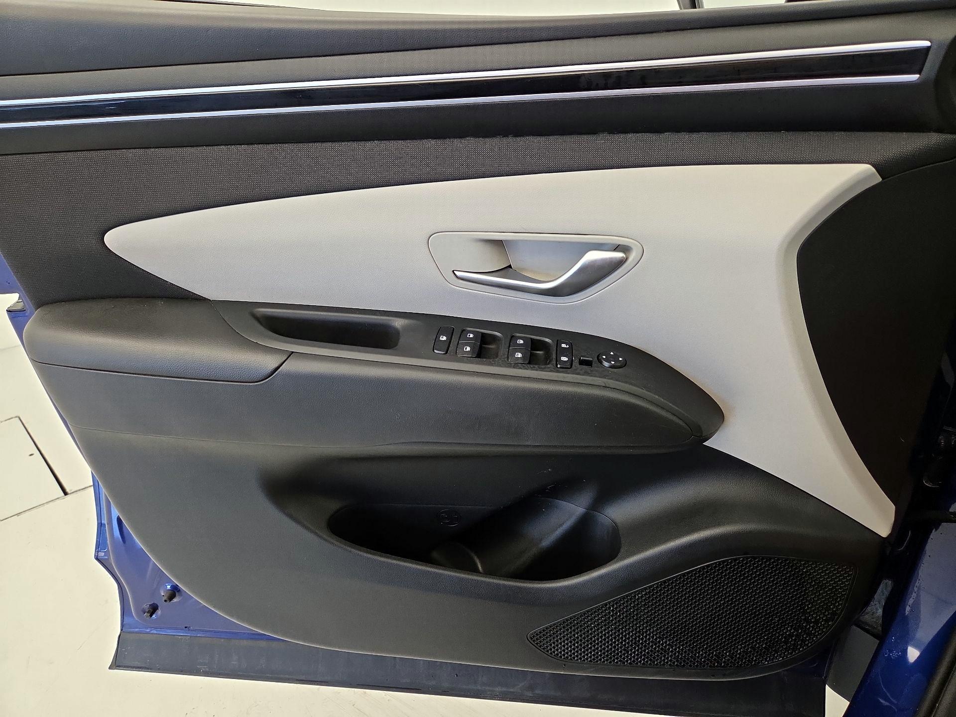 Thumbnail: 2023 Hyundai Tucson - 12