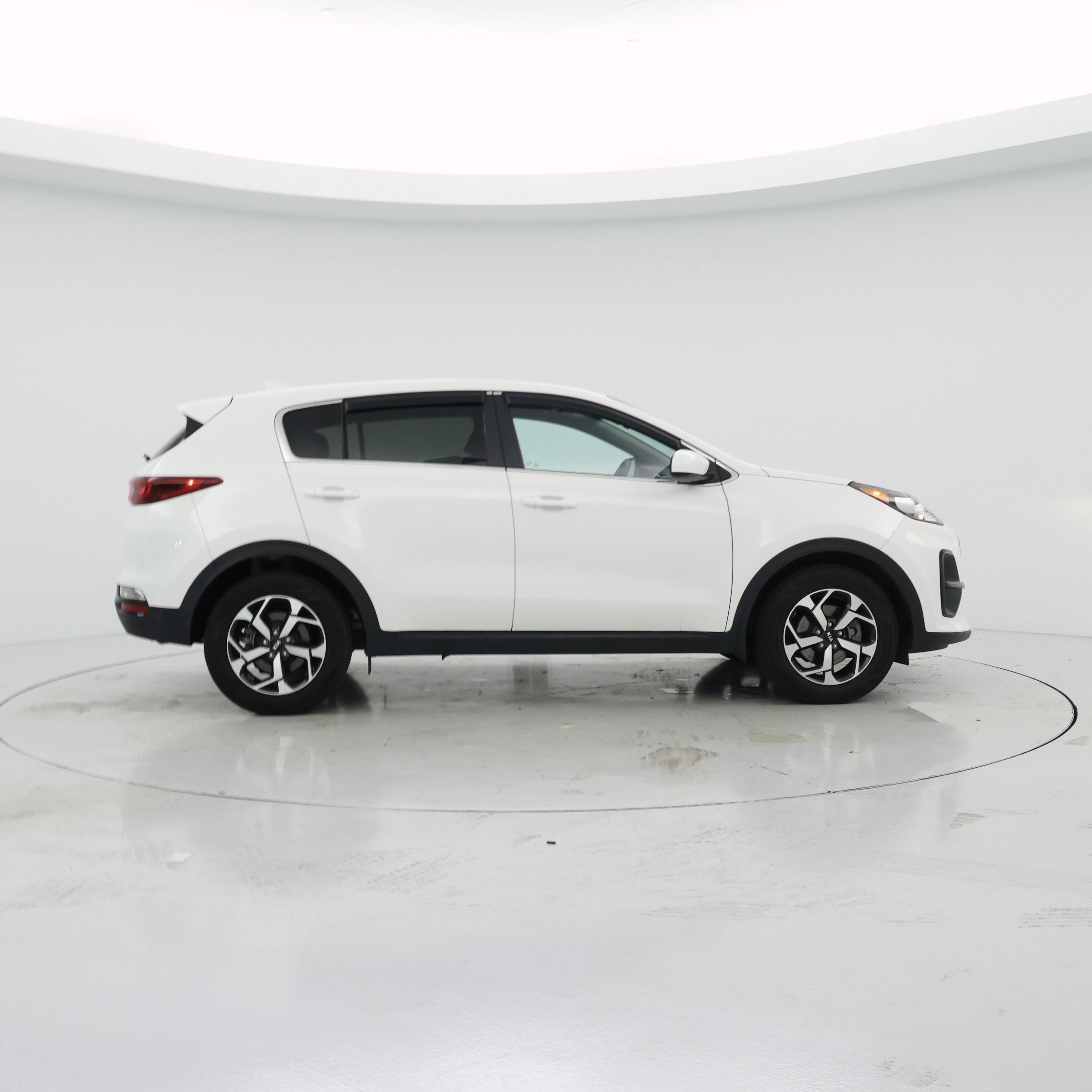 Thumbnail: 2020 Kia Sportage - 7