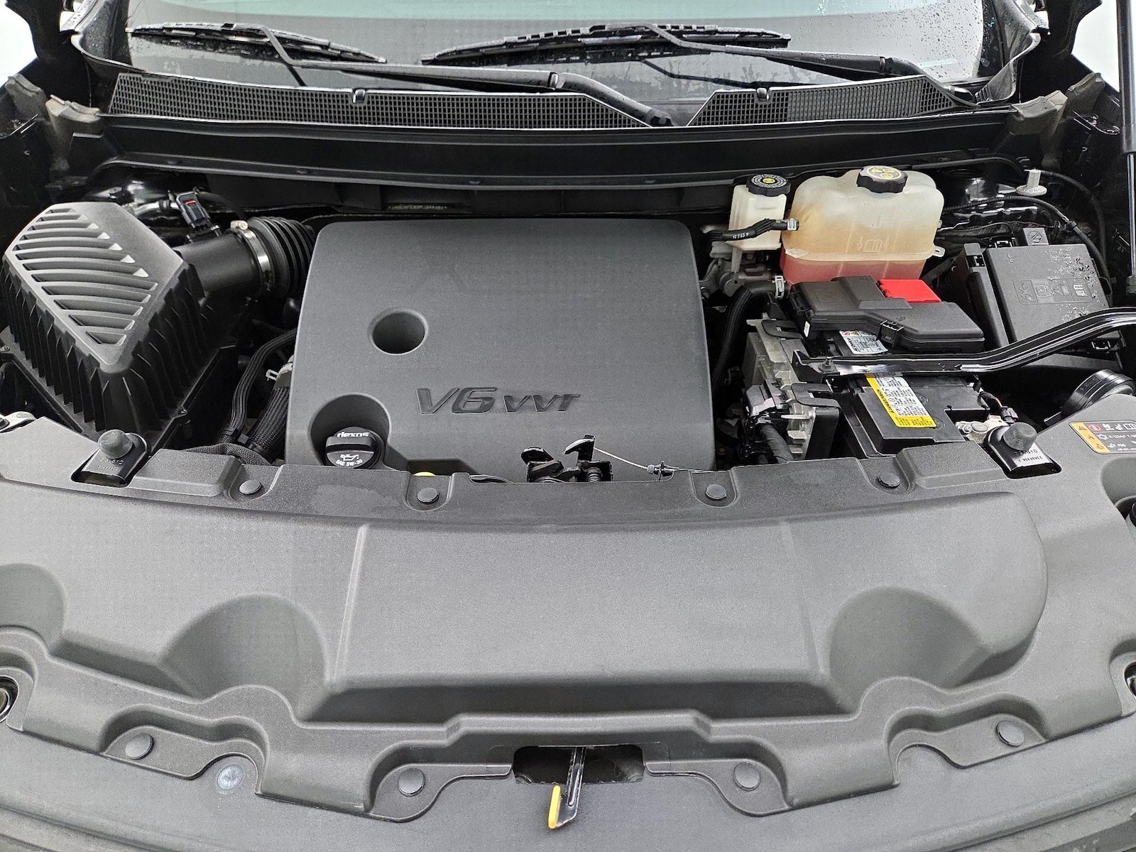 2023 Chevrolet Traverse LS - Photo 23