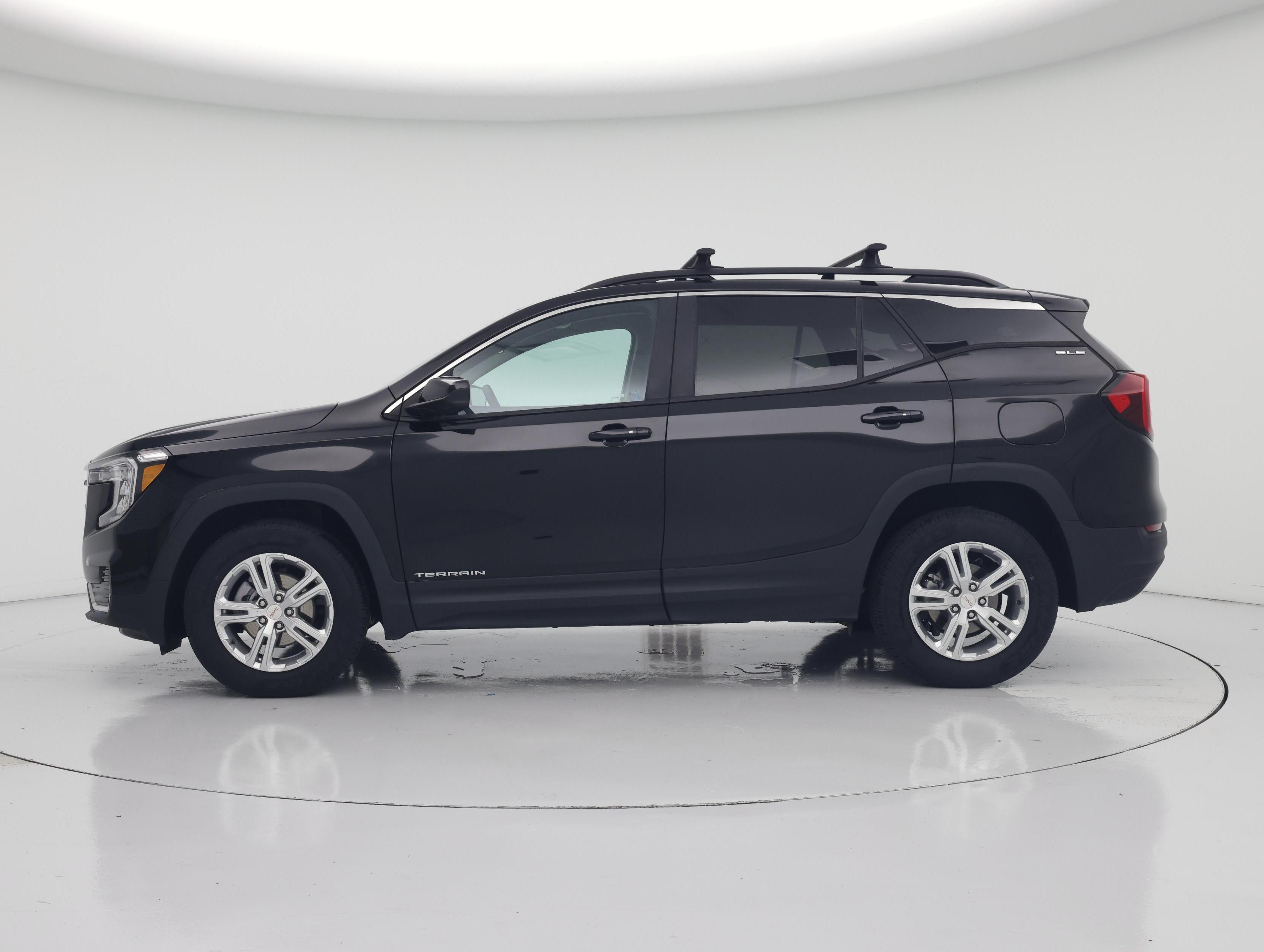 Thumbnail: 2022 GMC Terrain - 3