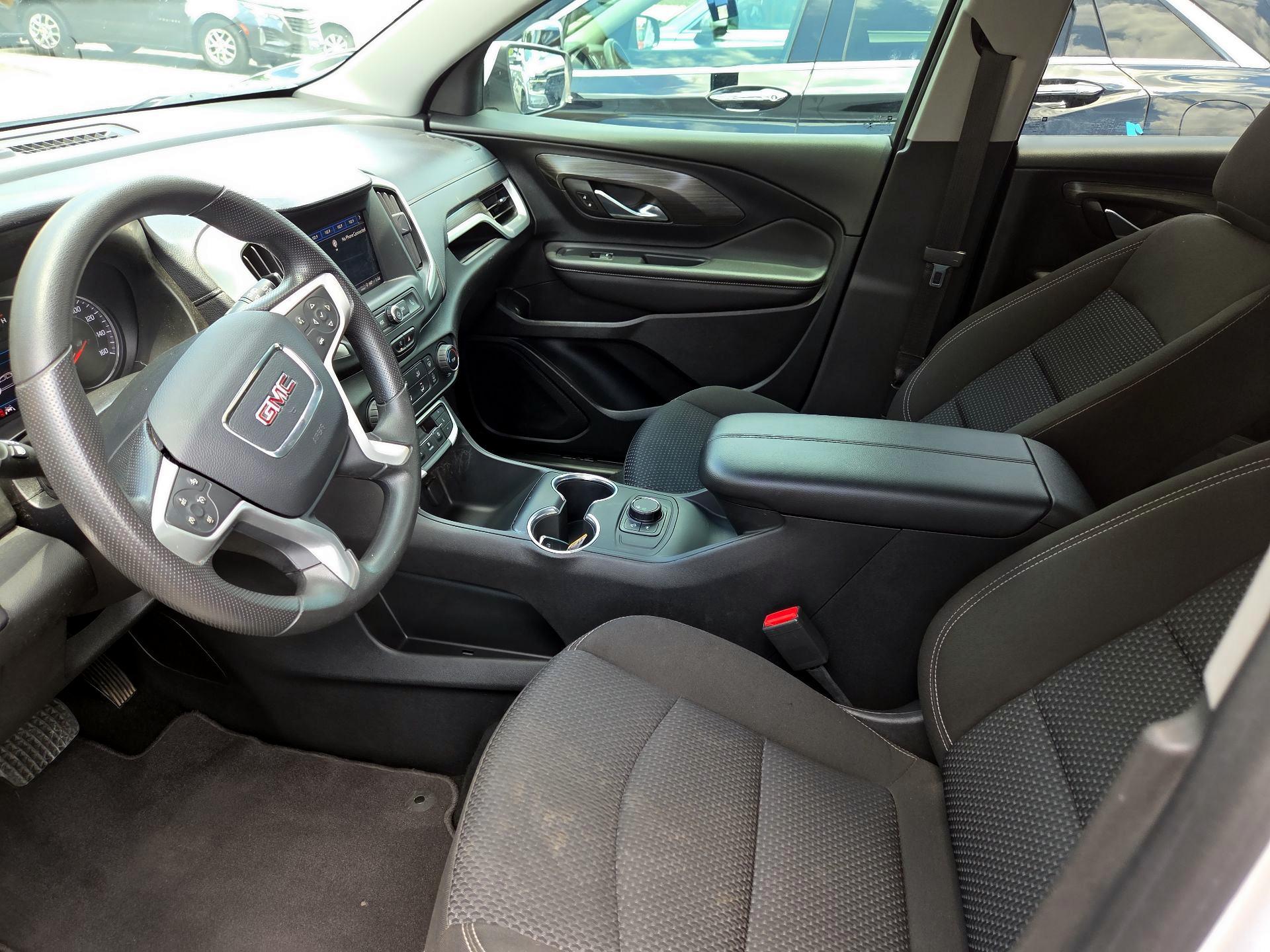 Thumbnail: 2022 GMC Terrain - 11