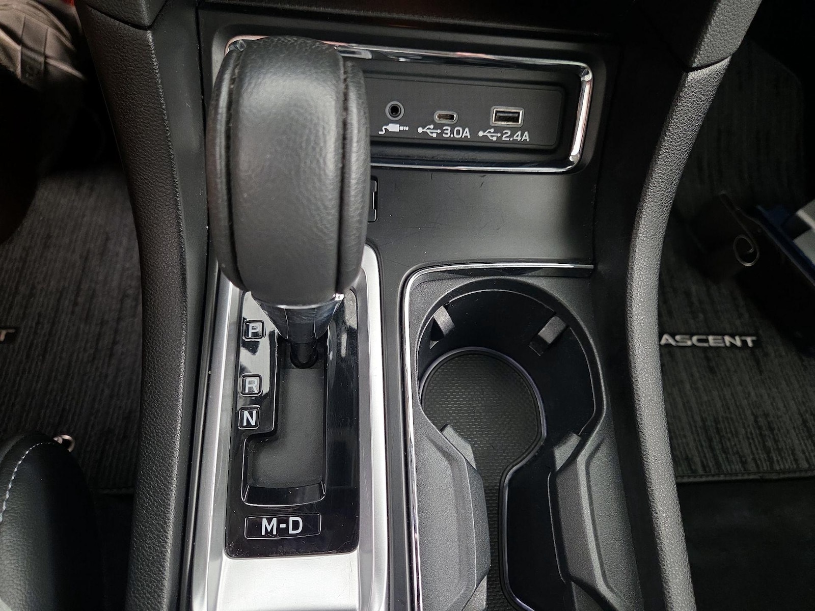 2023 Subaru Ascent Limited - Photo 18