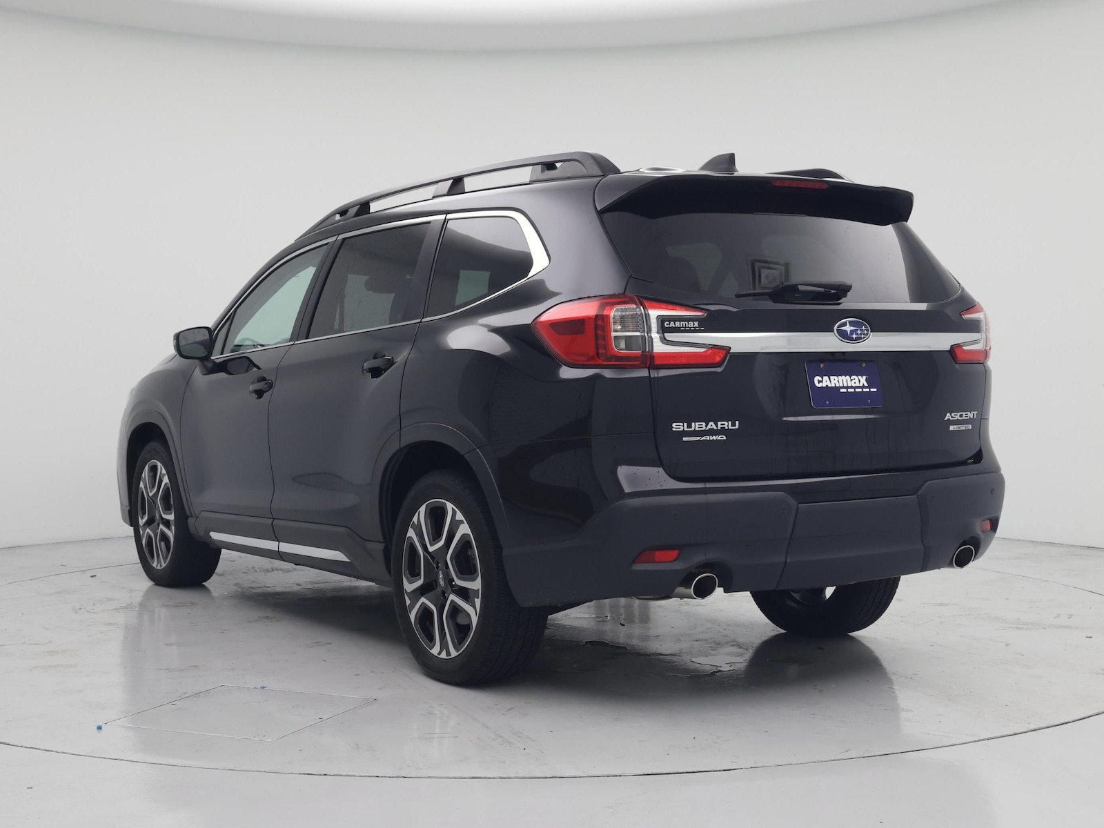2023 Subaru Ascent Limited - Photo 3