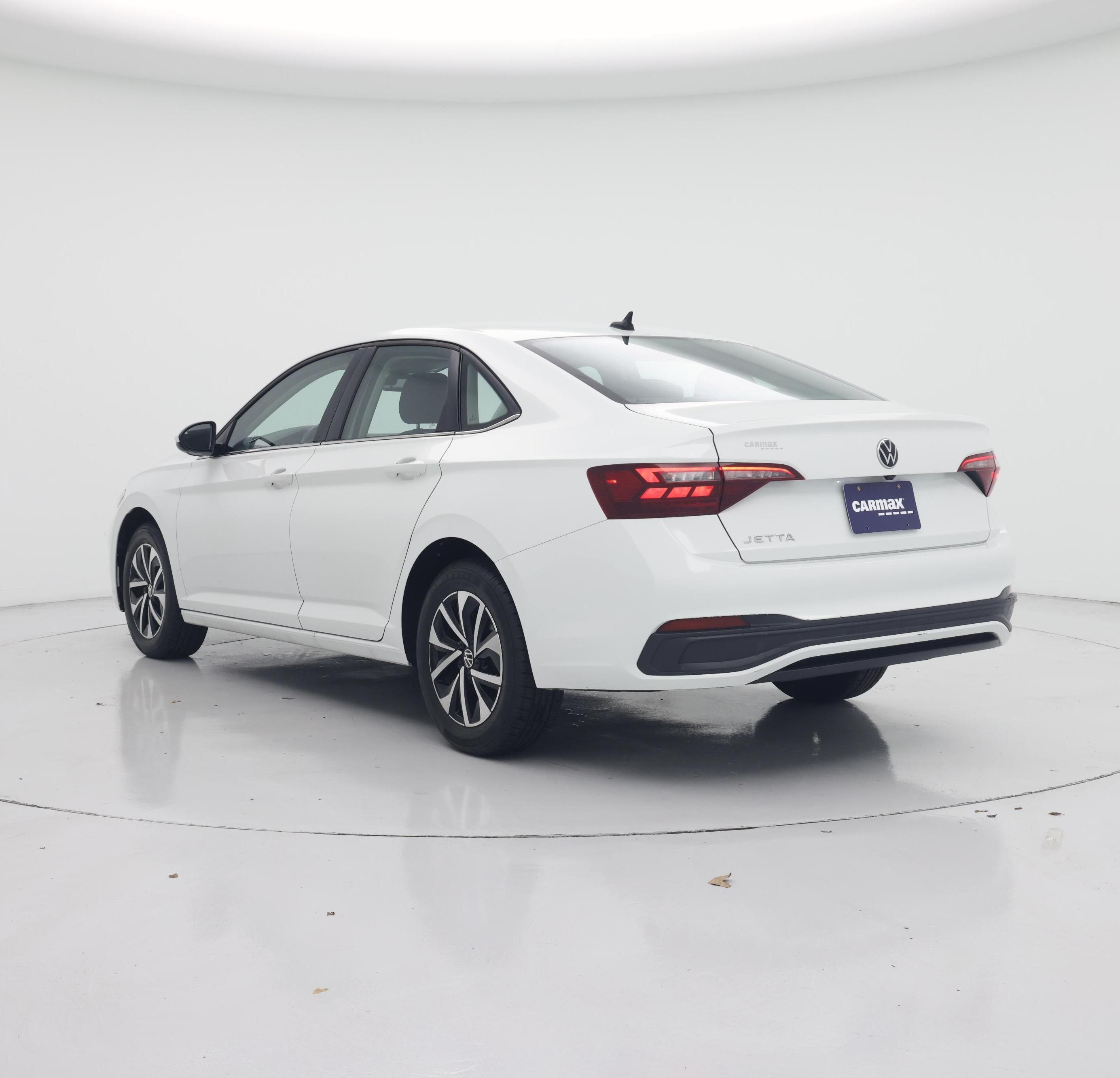 Thumbnail: 2024 Volkswagen Jetta - 2