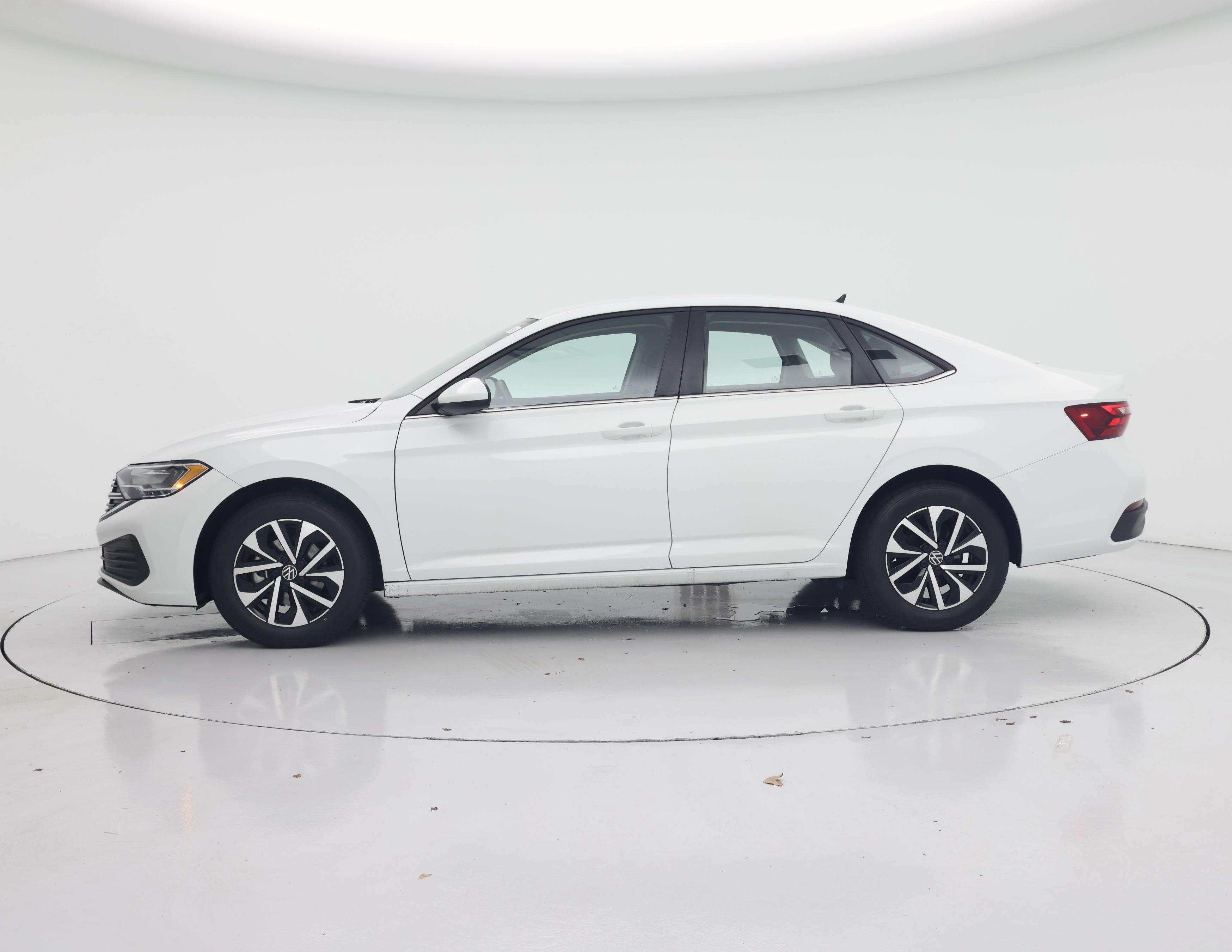 Thumbnail: 2024 Volkswagen Jetta - 3