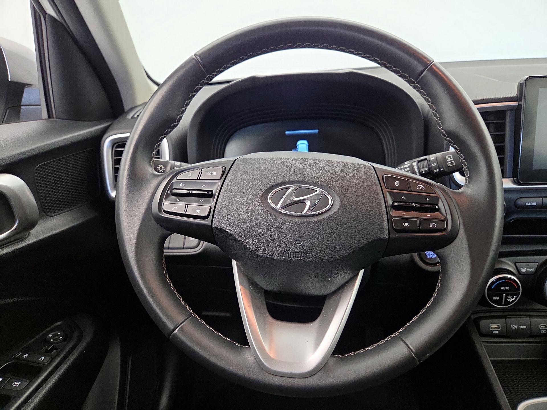 Thumbnail: 2025 Hyundai Venue - 10