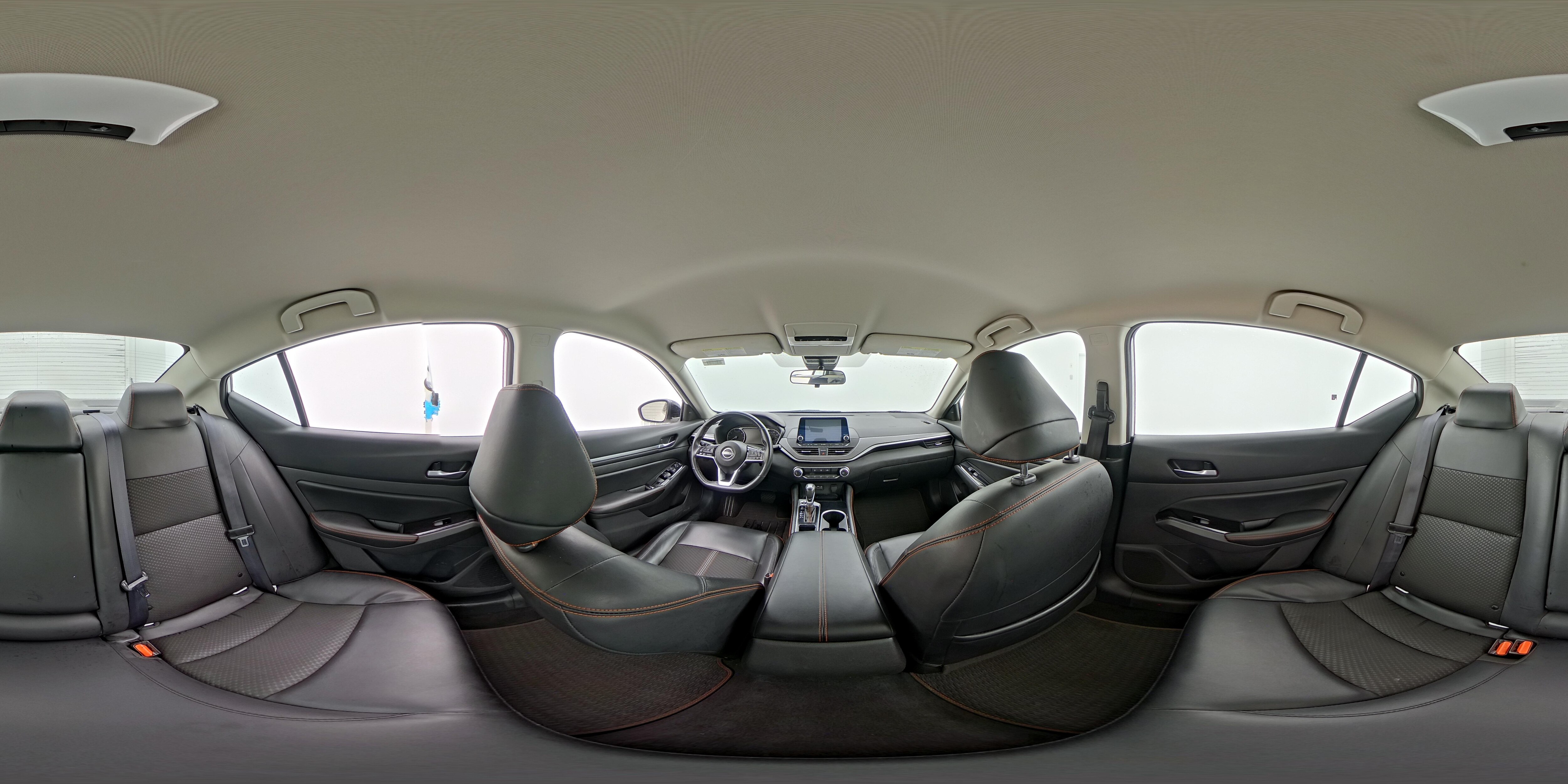 2024 Nissan Altima SR - Photo 25