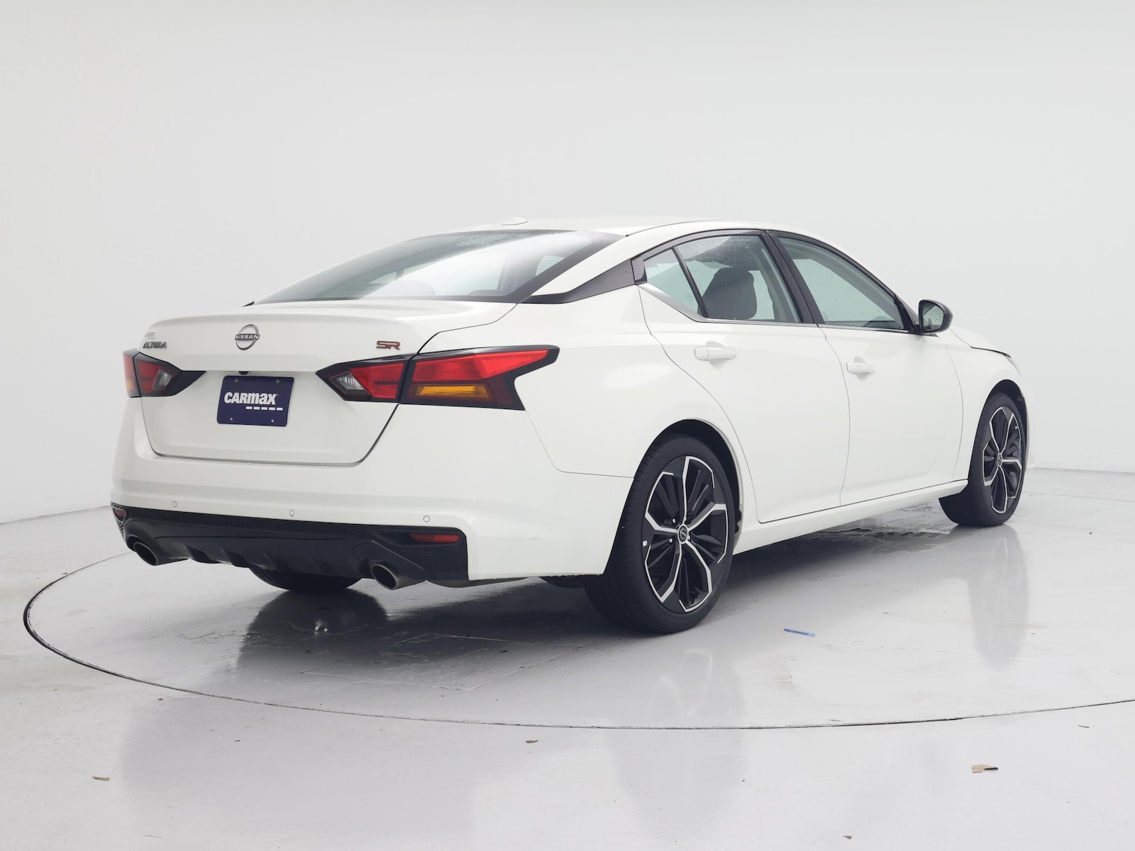 2024 Nissan Altima SR - Photo 9
