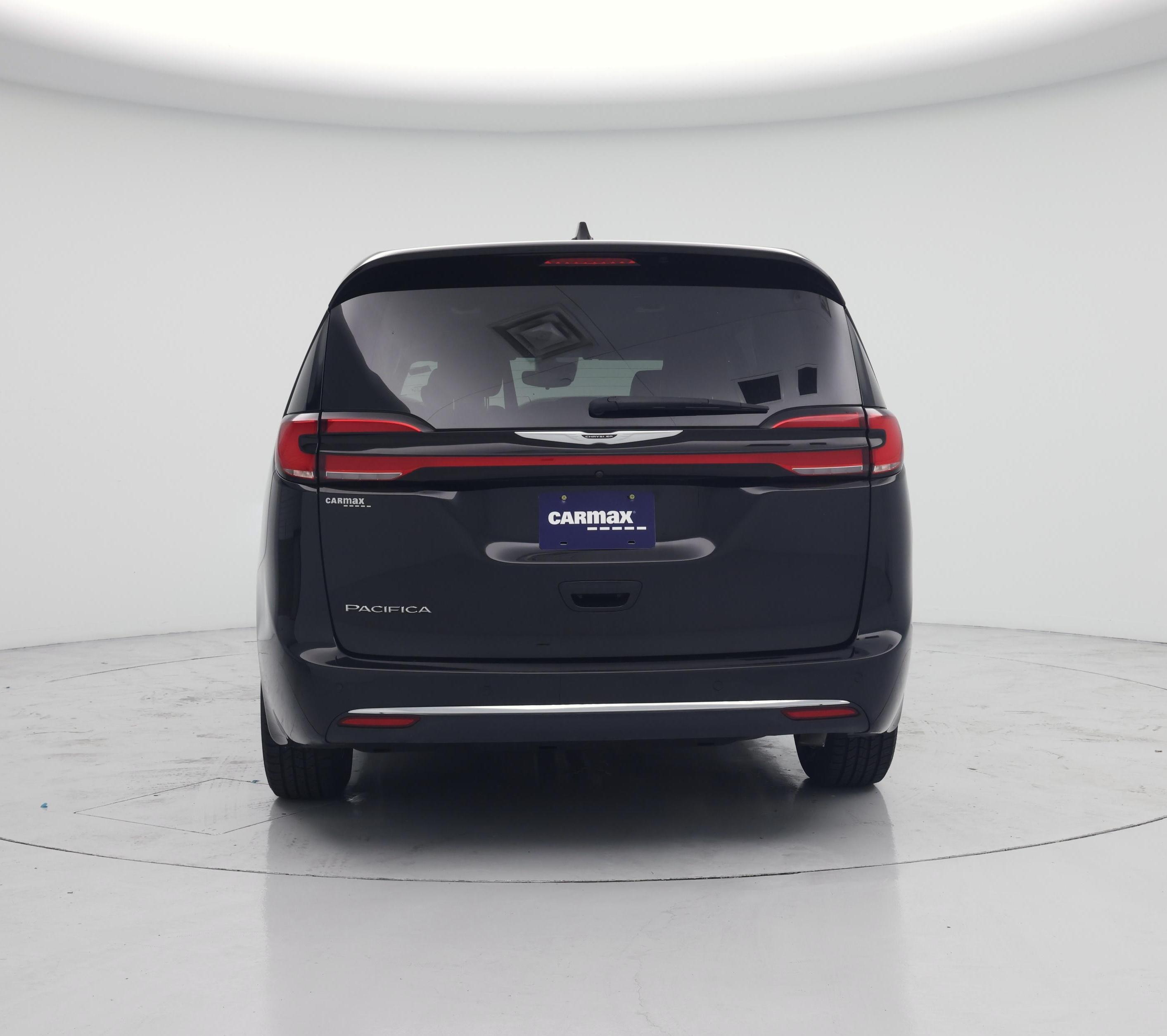 Thumbnail: 2024 Chrysler Pacifica - 6