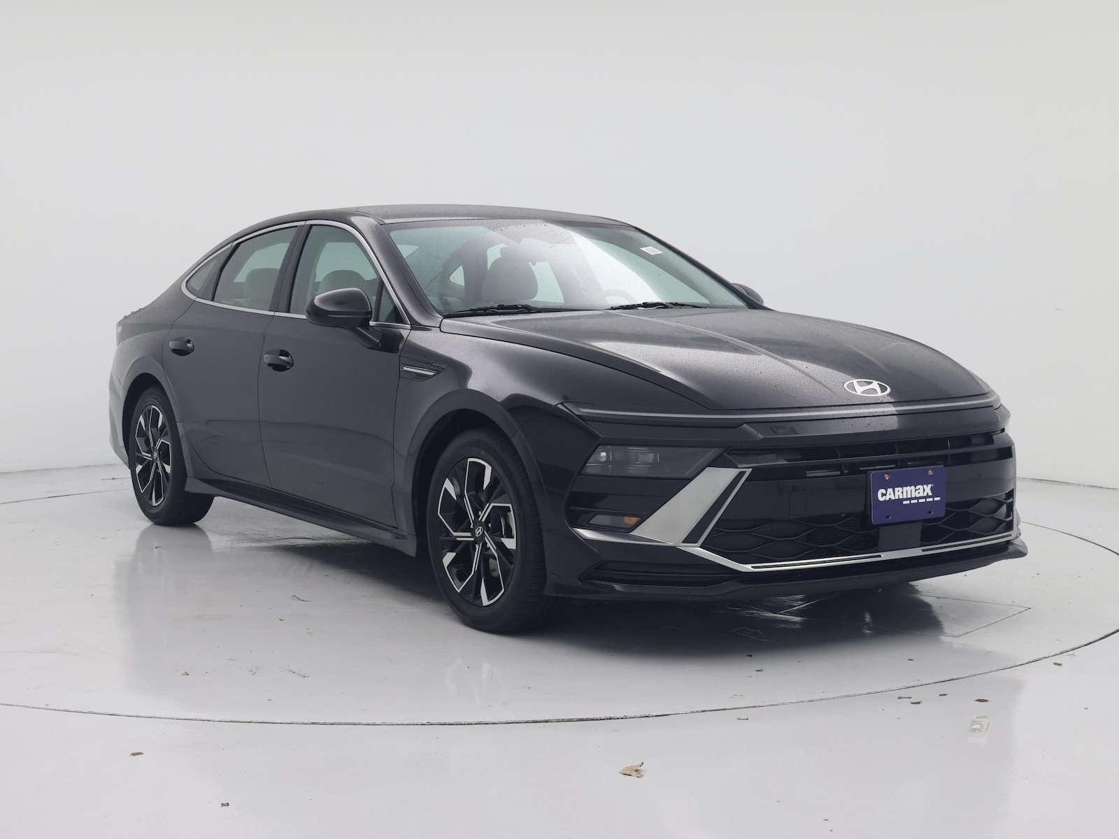 2025 Hyundai Sonata SEL - Photo 2