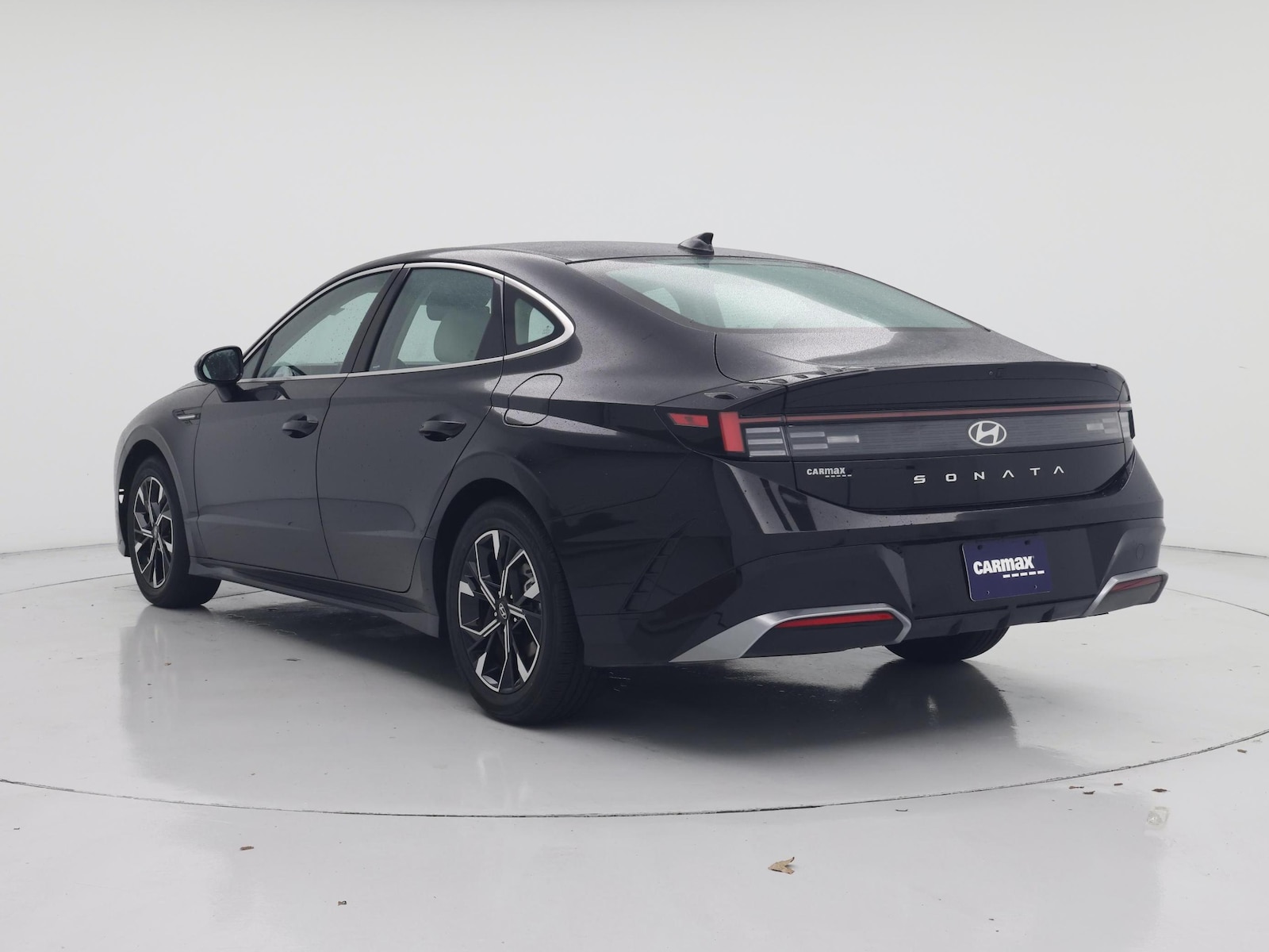 2025 Hyundai Sonata SEL - Photo 3