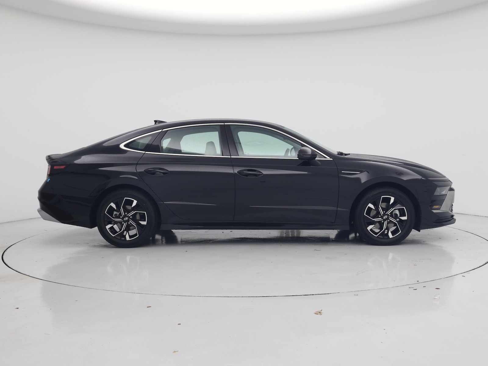 2025 Hyundai Sonata SEL - Photo 8
