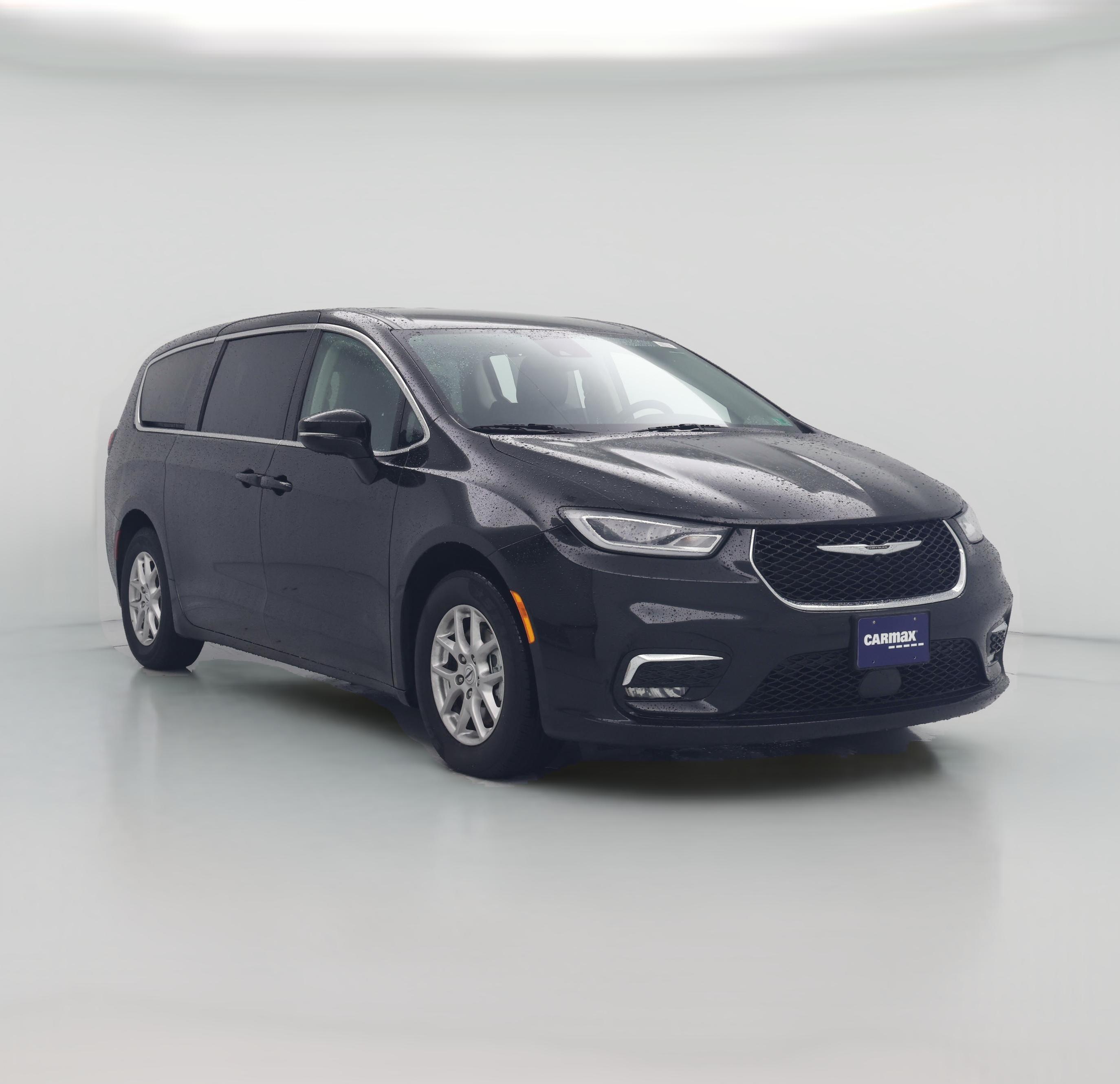 Thumbnail: 2024 Chrysler Pacifica - 1