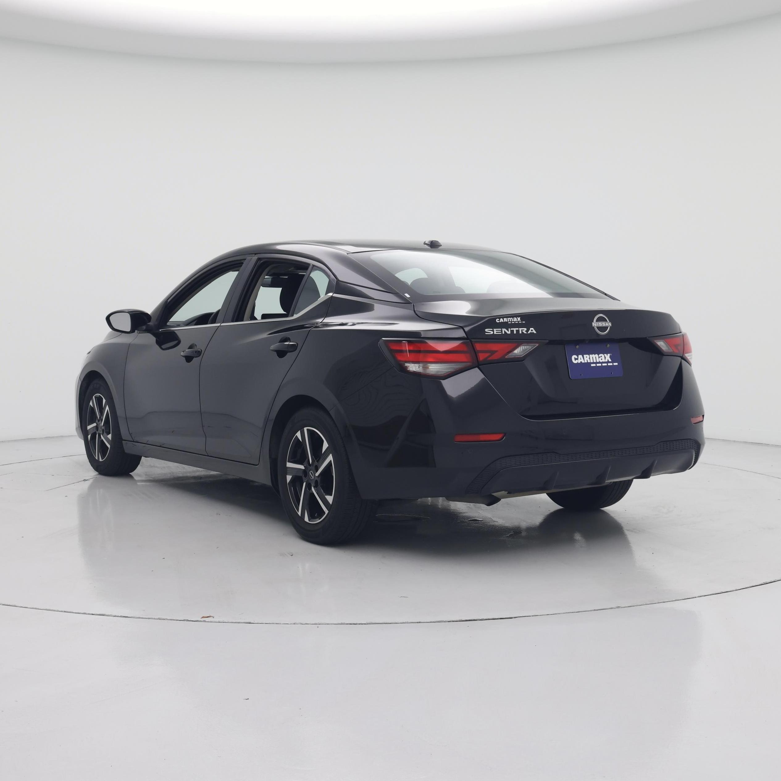 Thumbnail: 2025 Nissan Sentra - 2