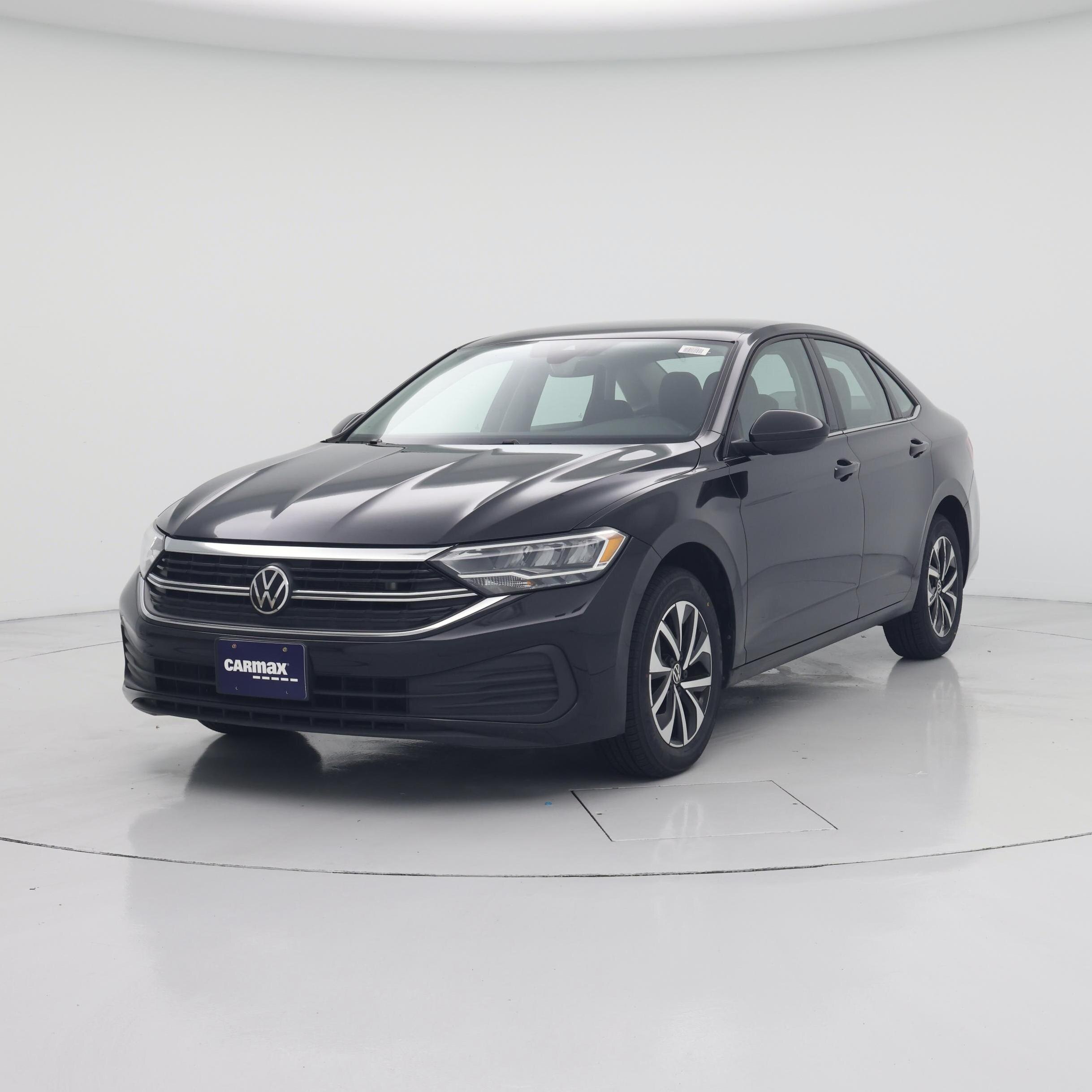Thumbnail: 2024 Volkswagen Jetta - 4