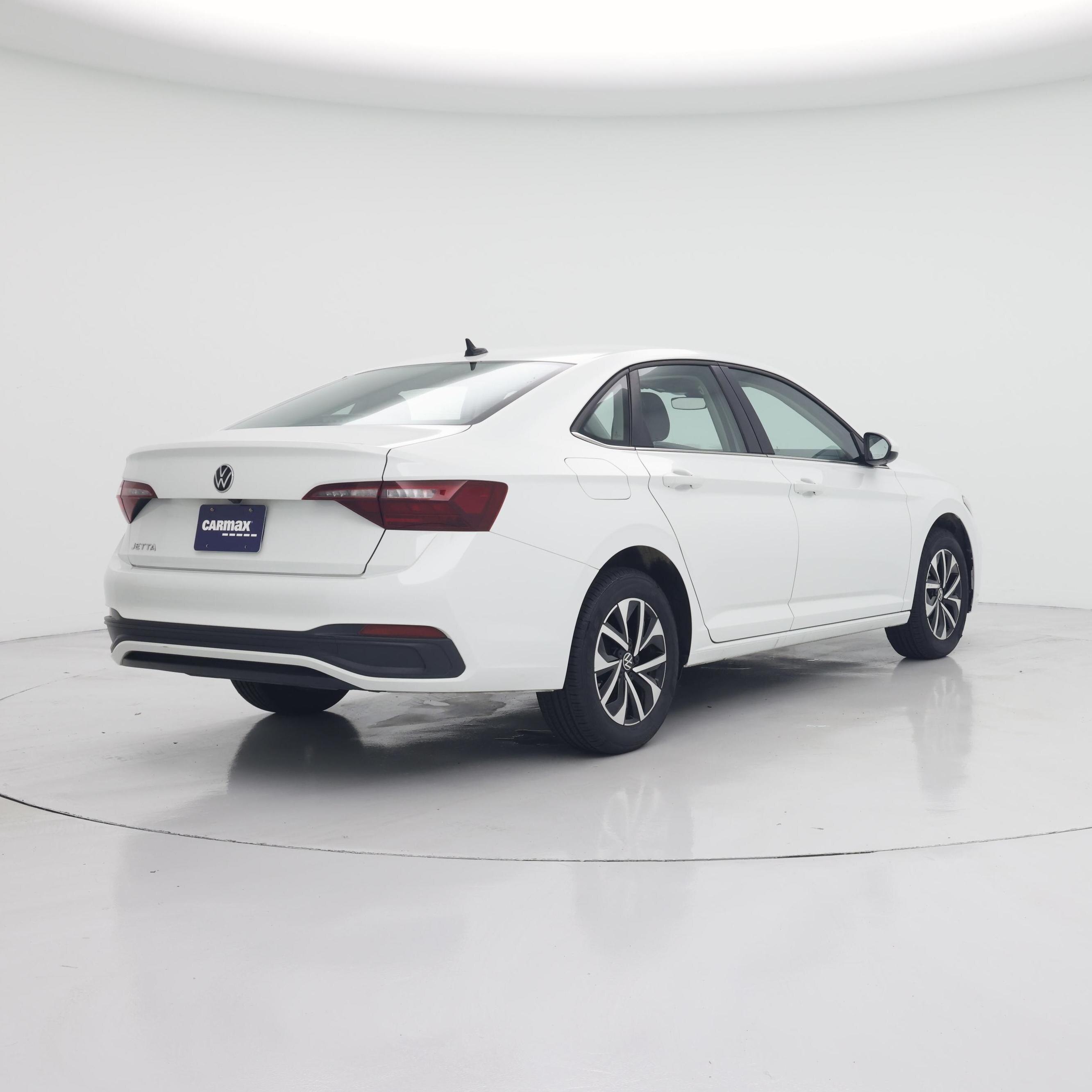 Thumbnail: 2024 Volkswagen Jetta - 8