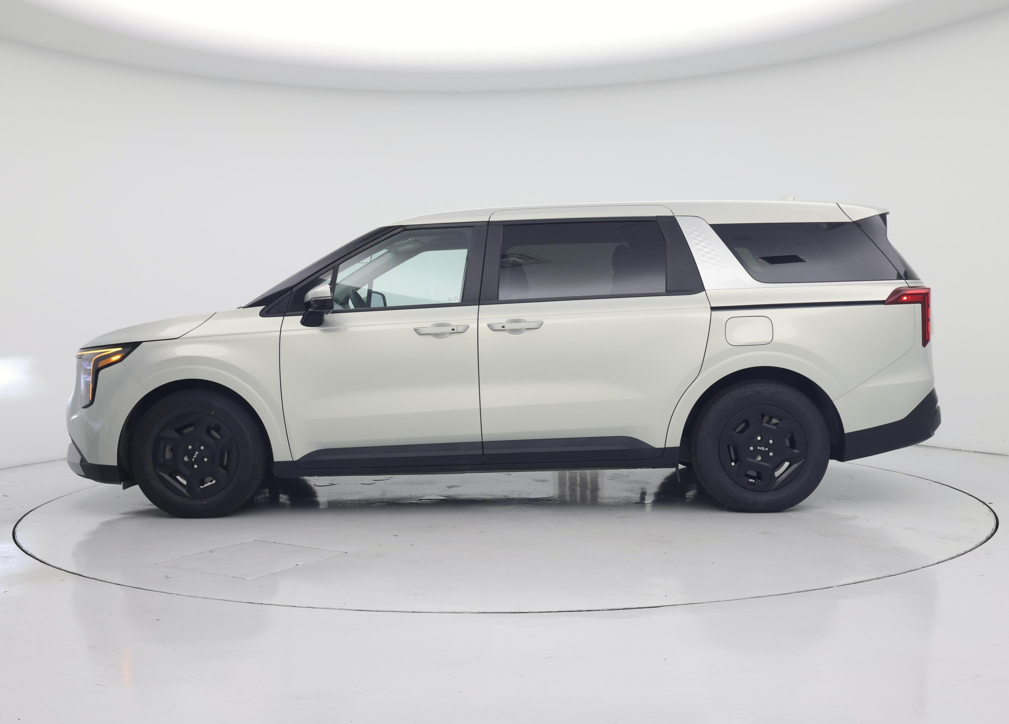 Thumbnail: 2025 Kia Carnival - 3