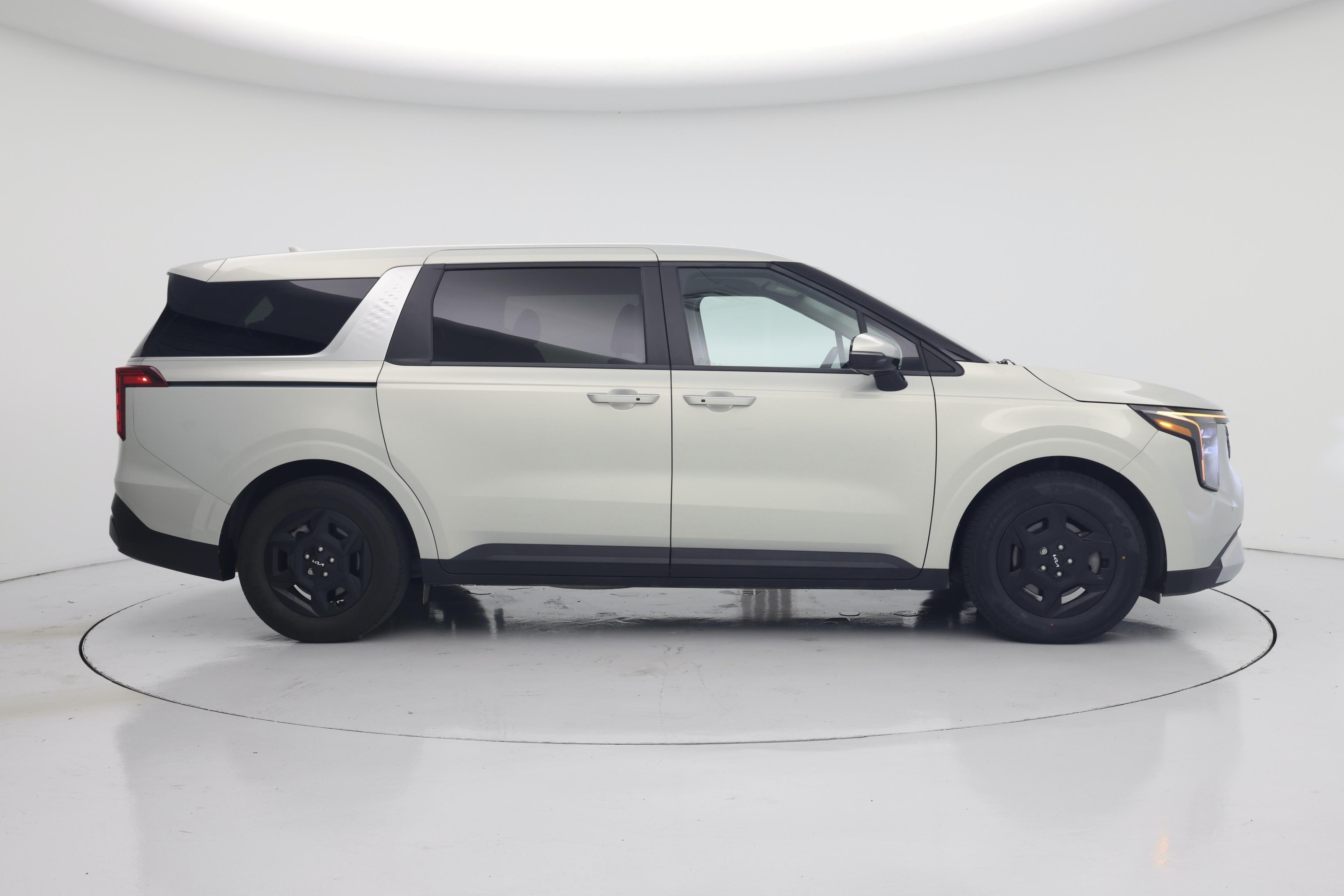 Thumbnail: 2025 Kia Carnival - 7