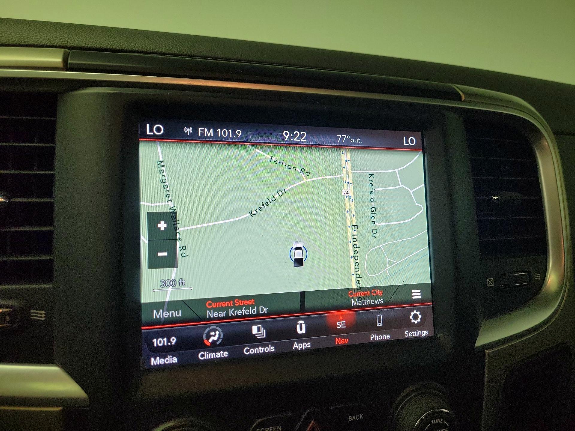 Thumbnail: 2019 RAM 1500 Classic - 14