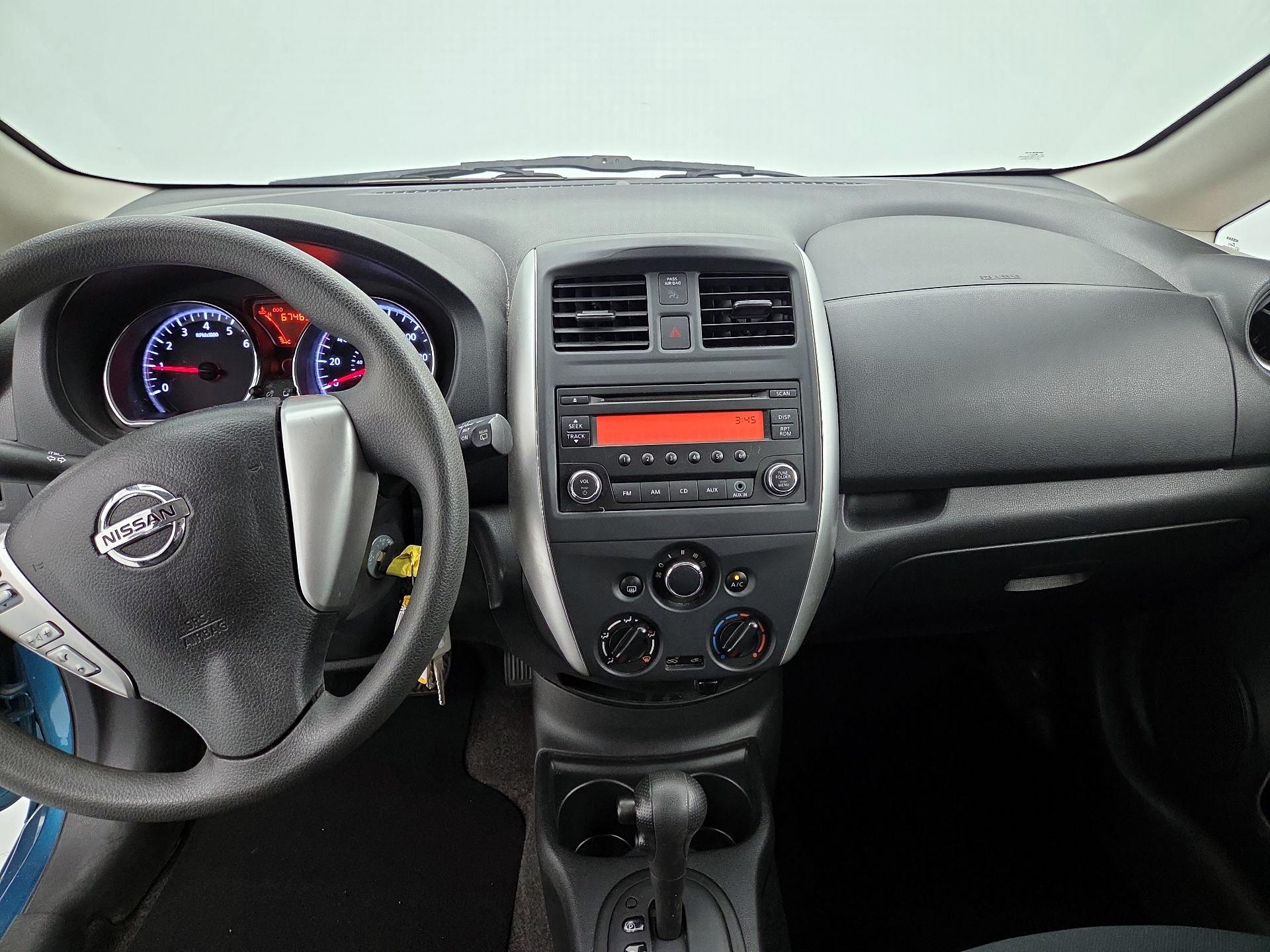 Thumbnail: 2016 Nissan Versa Note - 9