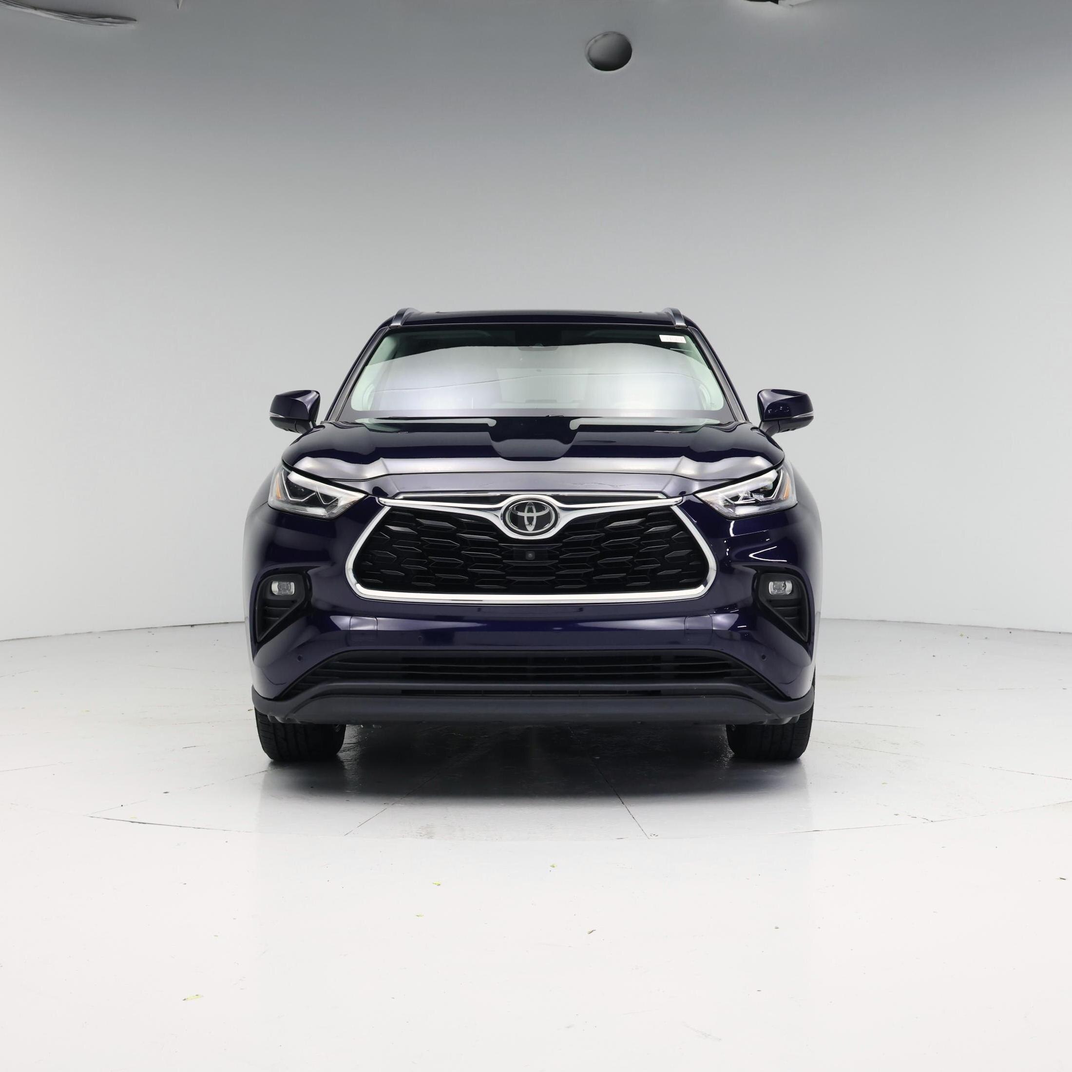 Thumbnail: 2021 Toyota Highlander - 5
