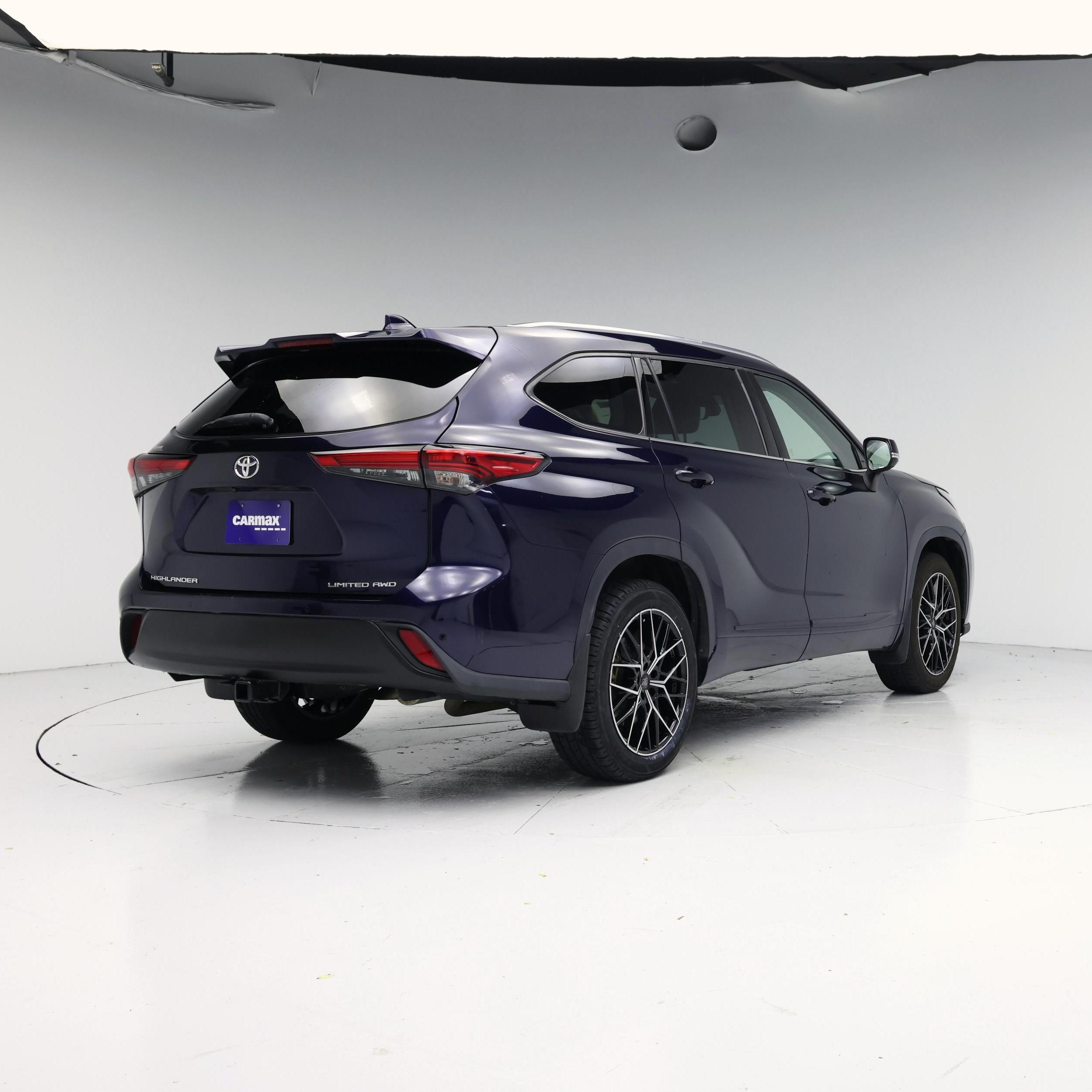 Thumbnail: 2021 Toyota Highlander - 8
