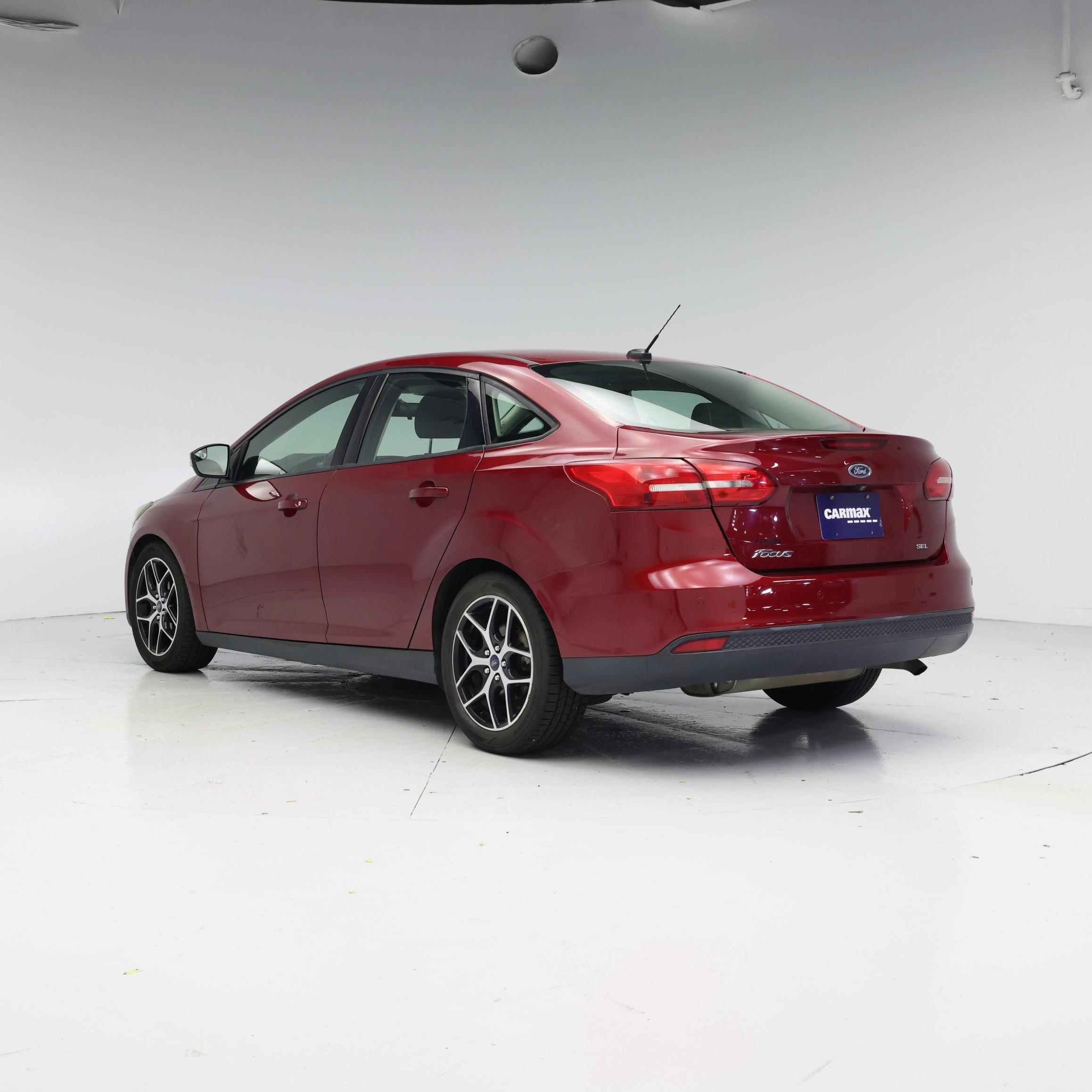 Thumbnail: 2017 Ford Focus - 2
