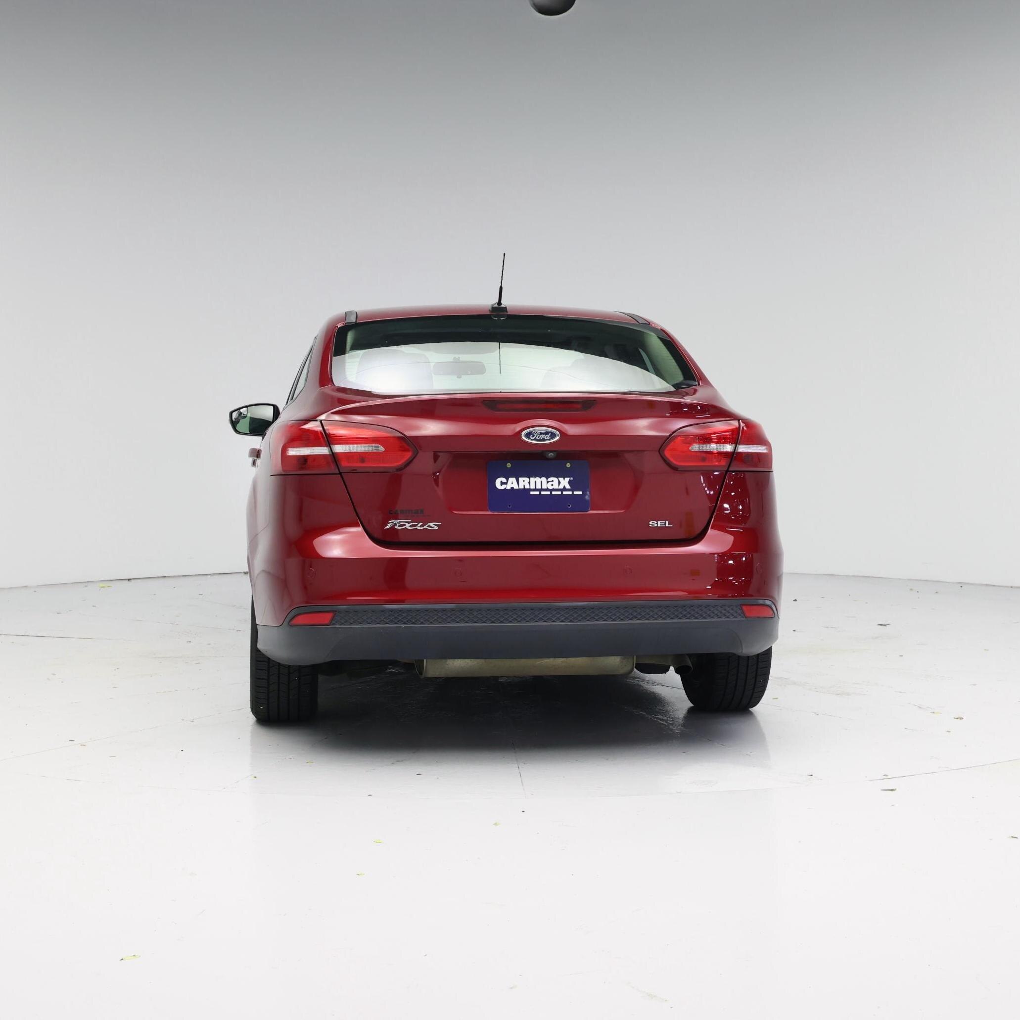Thumbnail: 2017 Ford Focus - 6