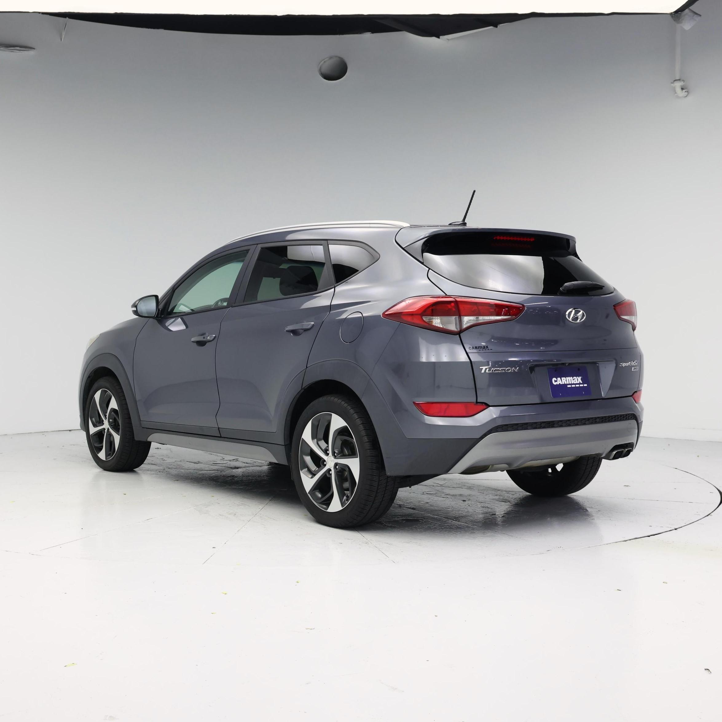 Thumbnail: 2017 Hyundai Tucson - 2