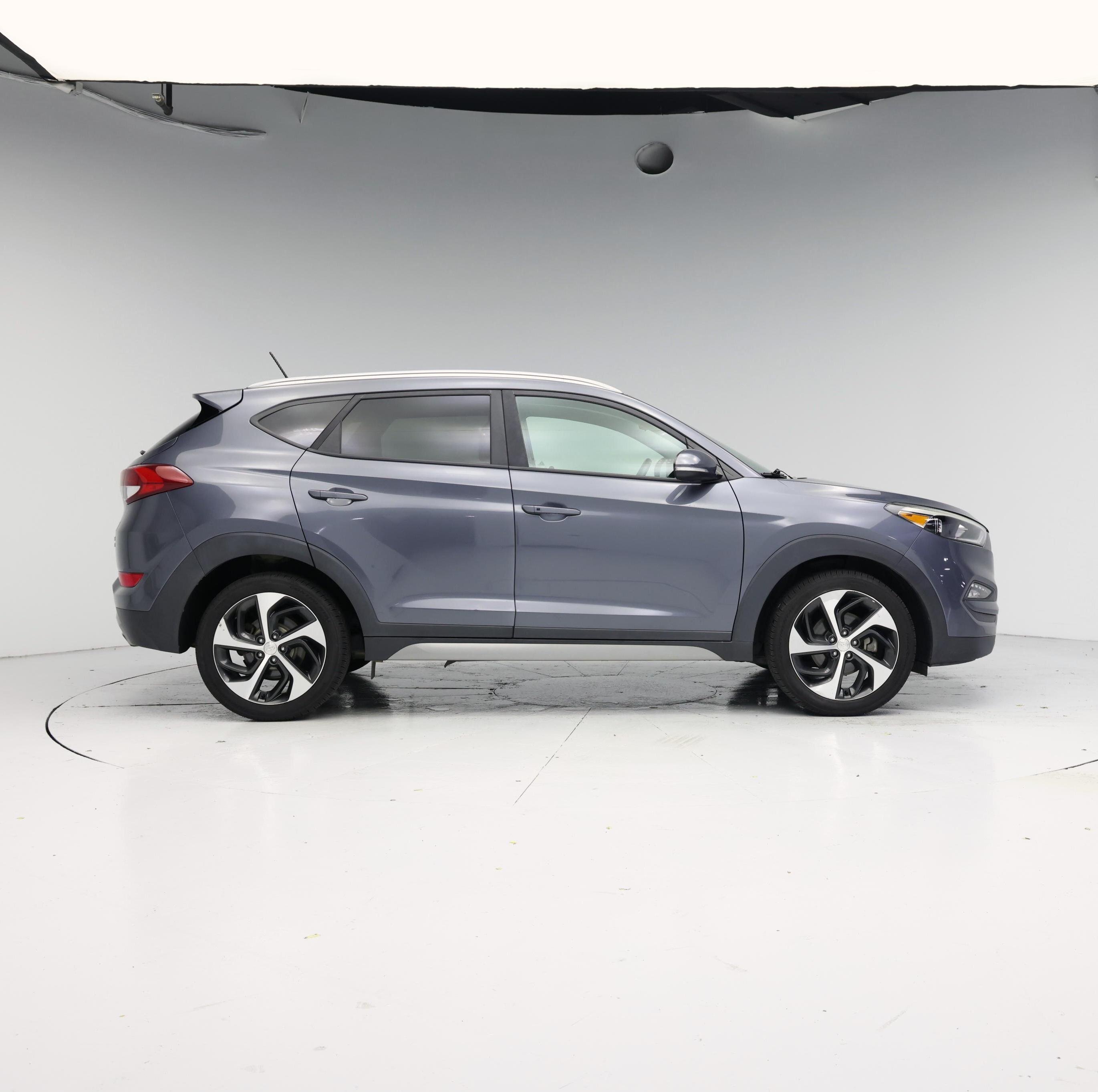 Thumbnail: 2017 Hyundai Tucson - 7