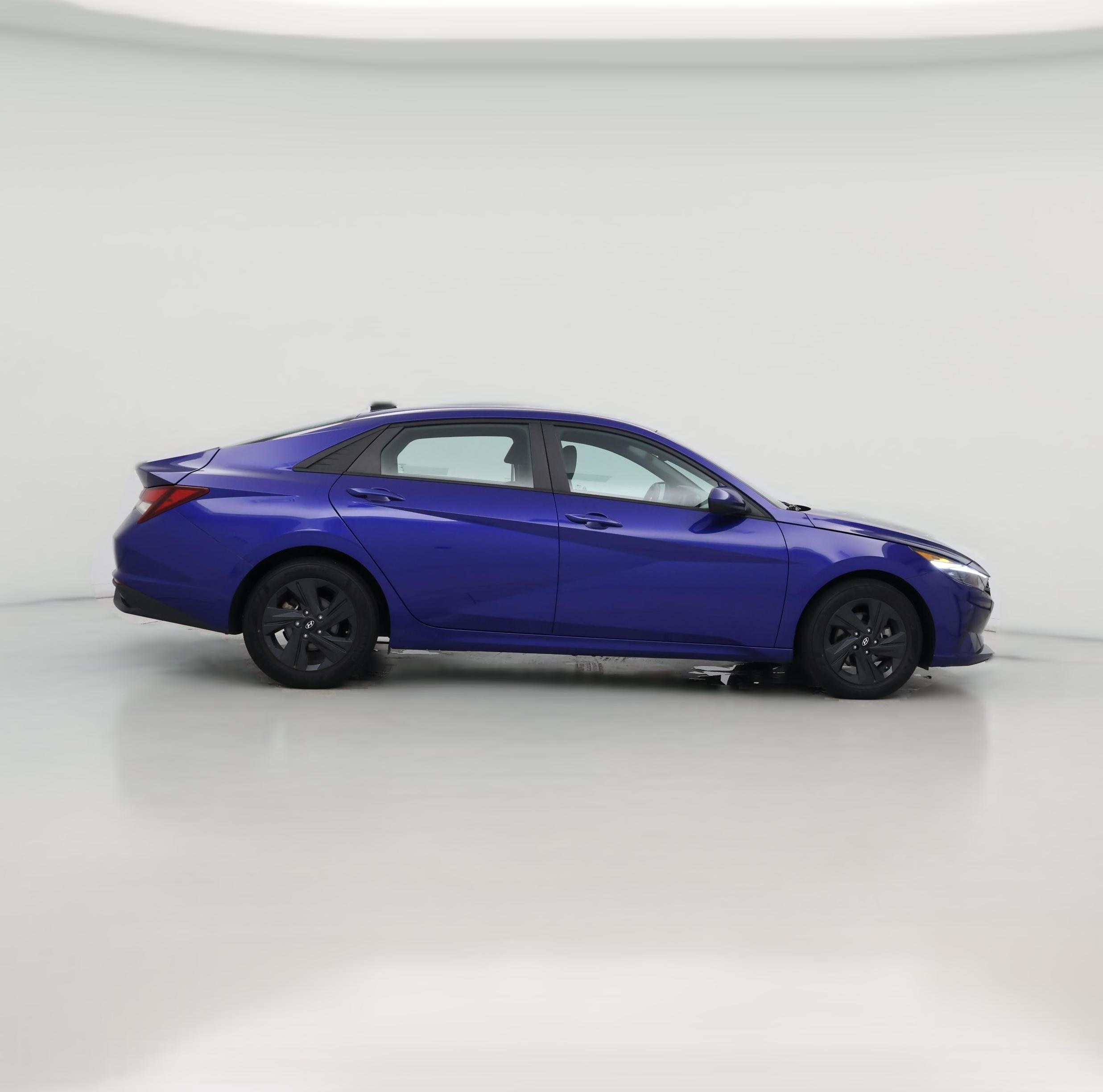 Thumbnail: 2022 Hyundai Elantra - 1