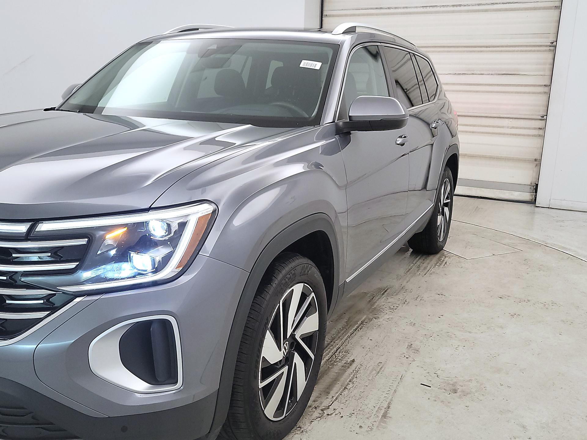 Thumbnail: 2025 Volkswagen Atlas - 3