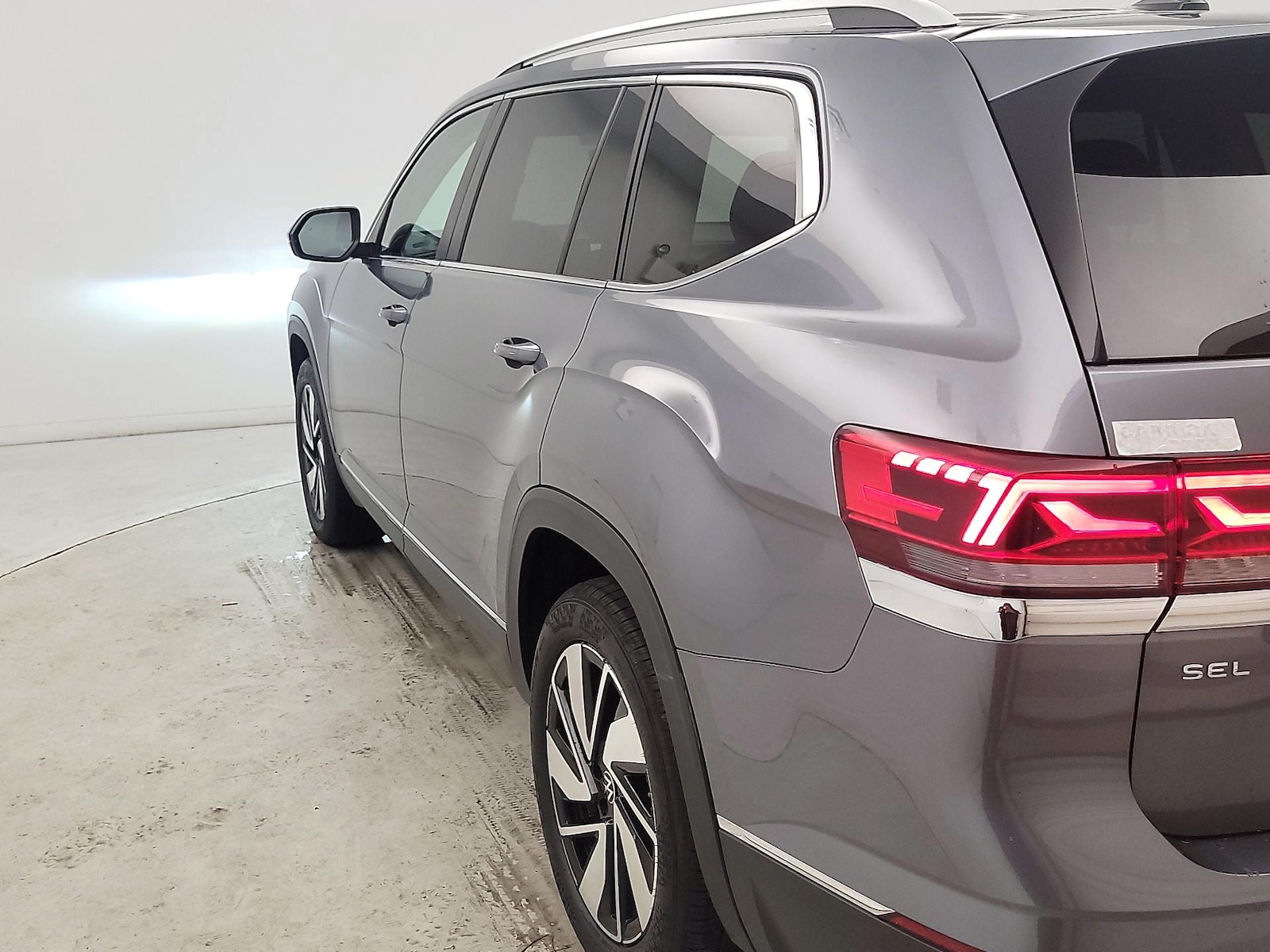 2025 Volkswagen Atlas SEL - Photo 7
