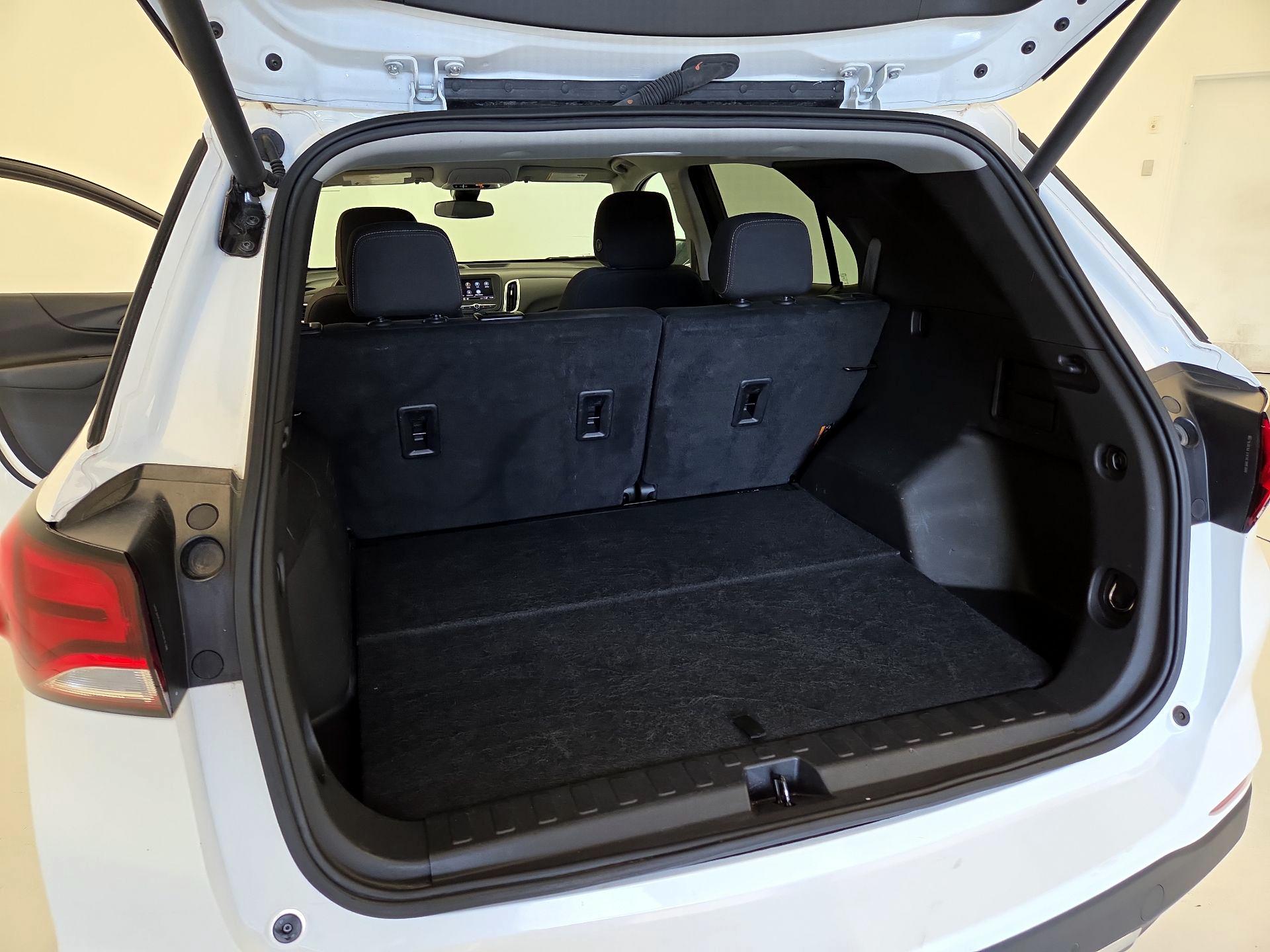 Thumbnail: 2024 Chevrolet Equinox - 19