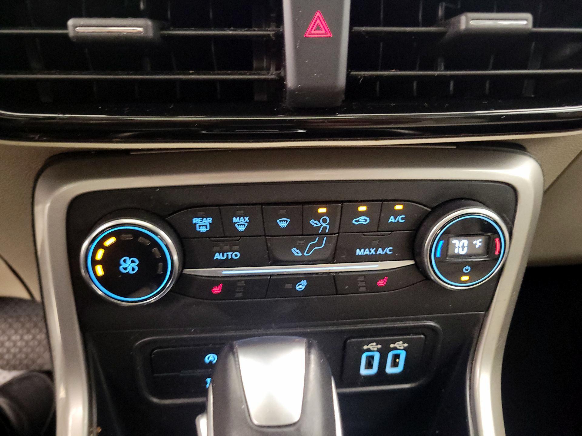 Thumbnail: 2020 Ford EcoSport - 15