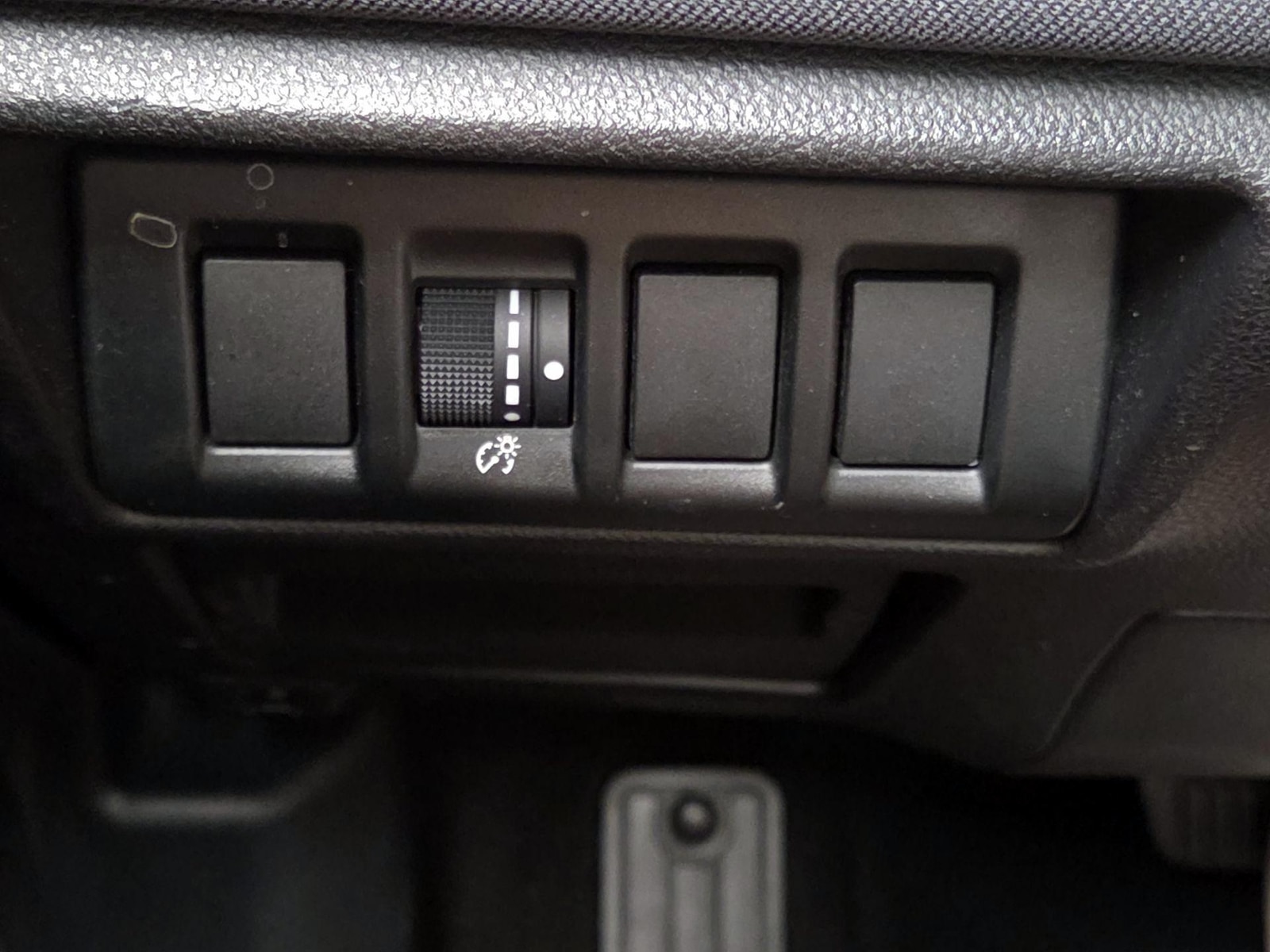2024 Subaru Outback Premium - Photo 14