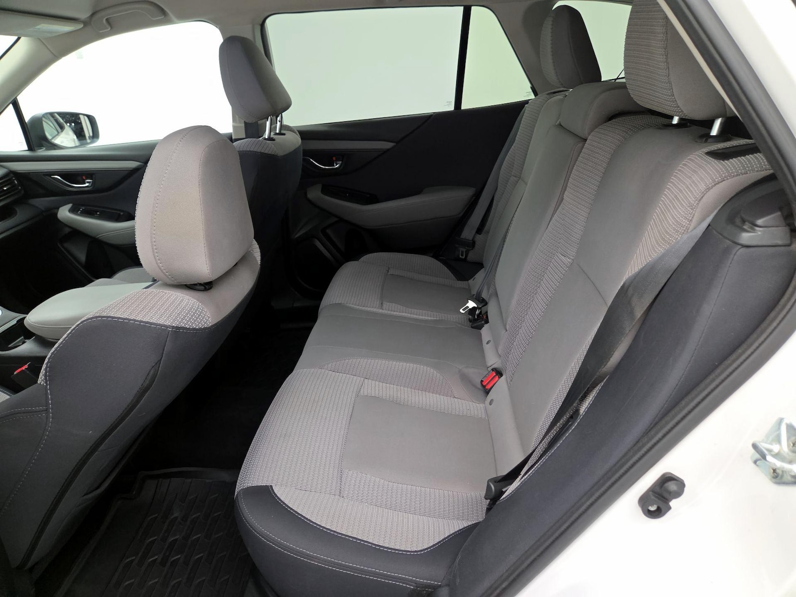 2024 Subaru Outback Premium - Photo 20